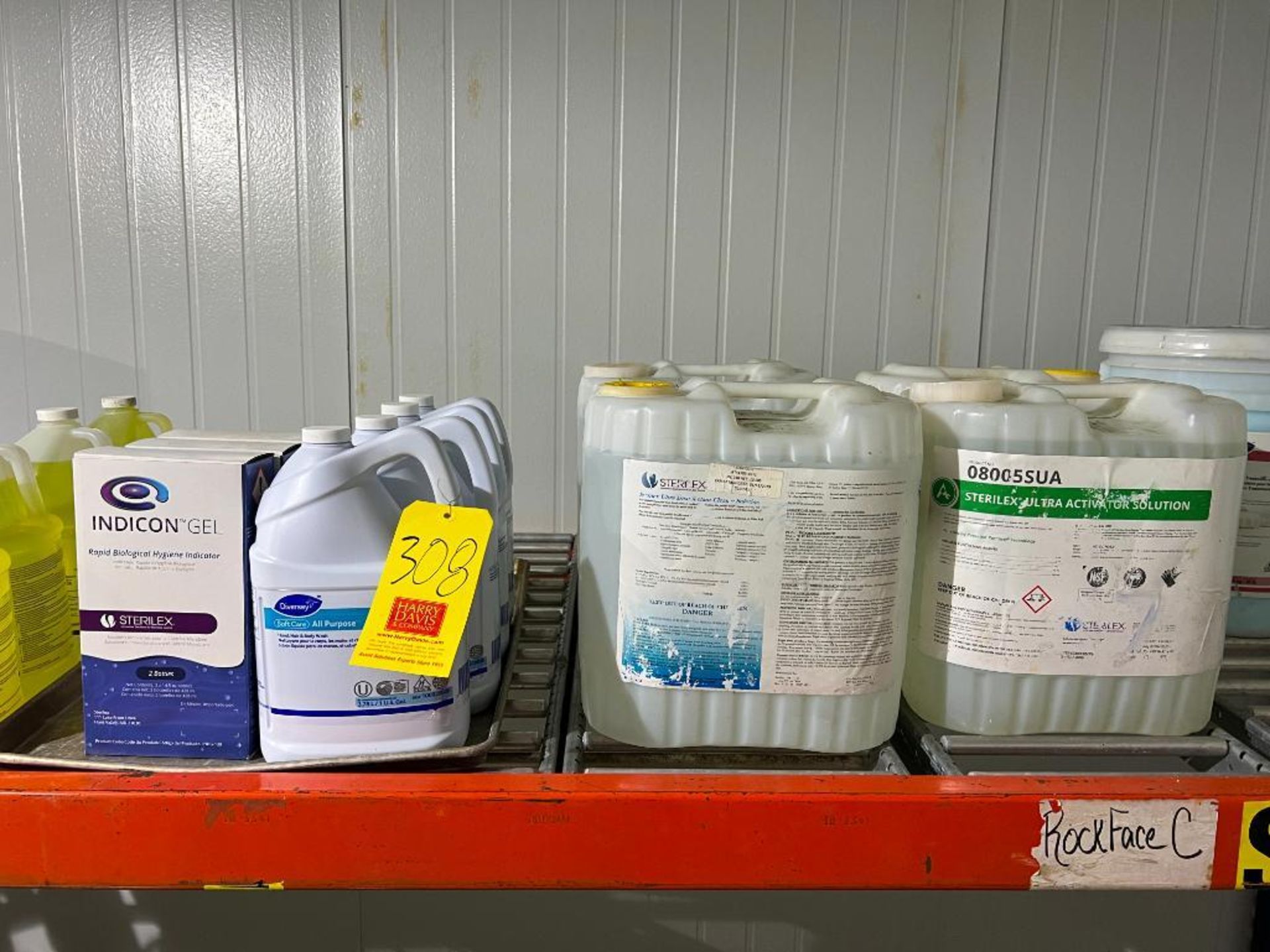 Assorted Diversey Cleaning Chemicals Including: Freezer Cleaner, Divosan Spectrum Sanitizer, Barrel - Image 2 of 3