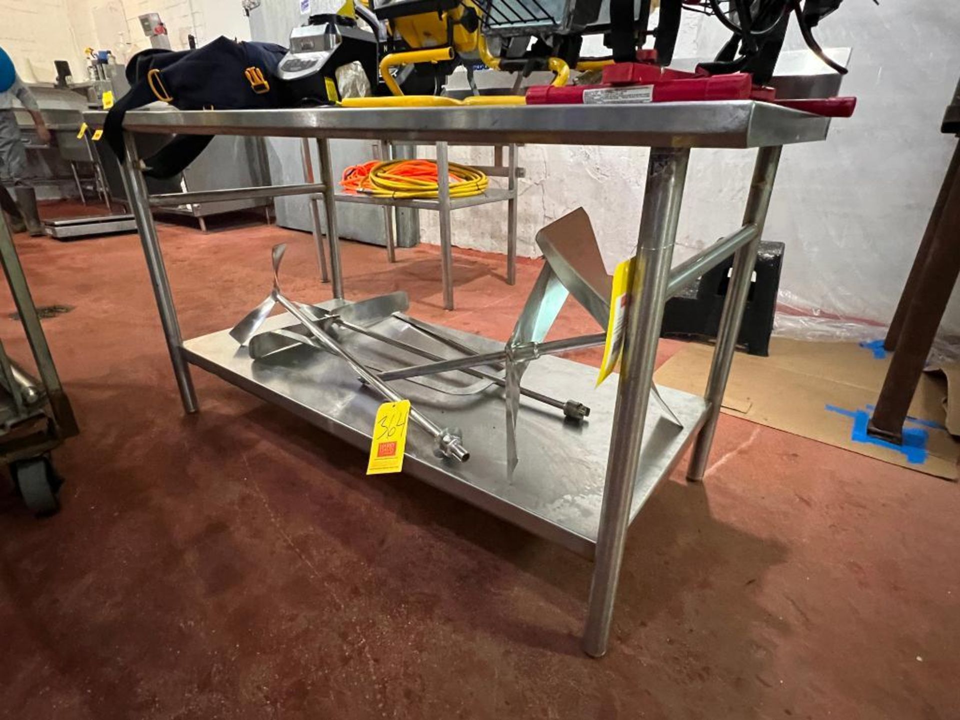 S/S Table - Rigging Fee: $35
