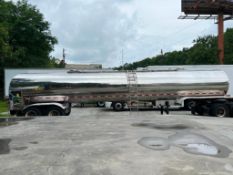 1996 Walker 3,000 Gallon x 2-Compartment S/S Tandem Axel Tank Trailer, Vin #: 1W9P82EY2T0007173 tota