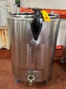 Cherry-Burrell 150 Gallon S/S Tank with Hinged Lid and Agitator Blade - Rigging Fee: $125