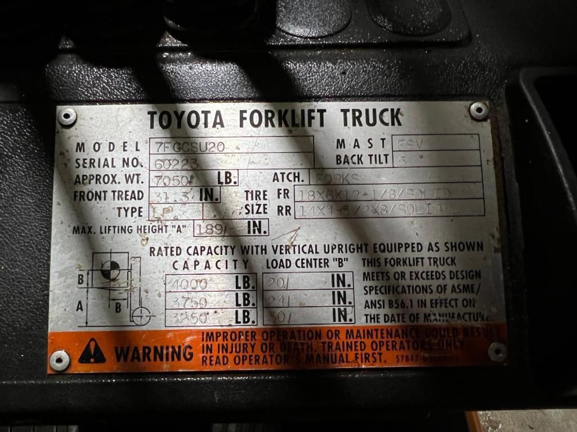 Toyota 4,000 LB Capacity Sit-Down Propane Fork Lift, Model: 7F-BCSU20, S/N: 60223, 301" MAX Lift wit - Image 2 of 2