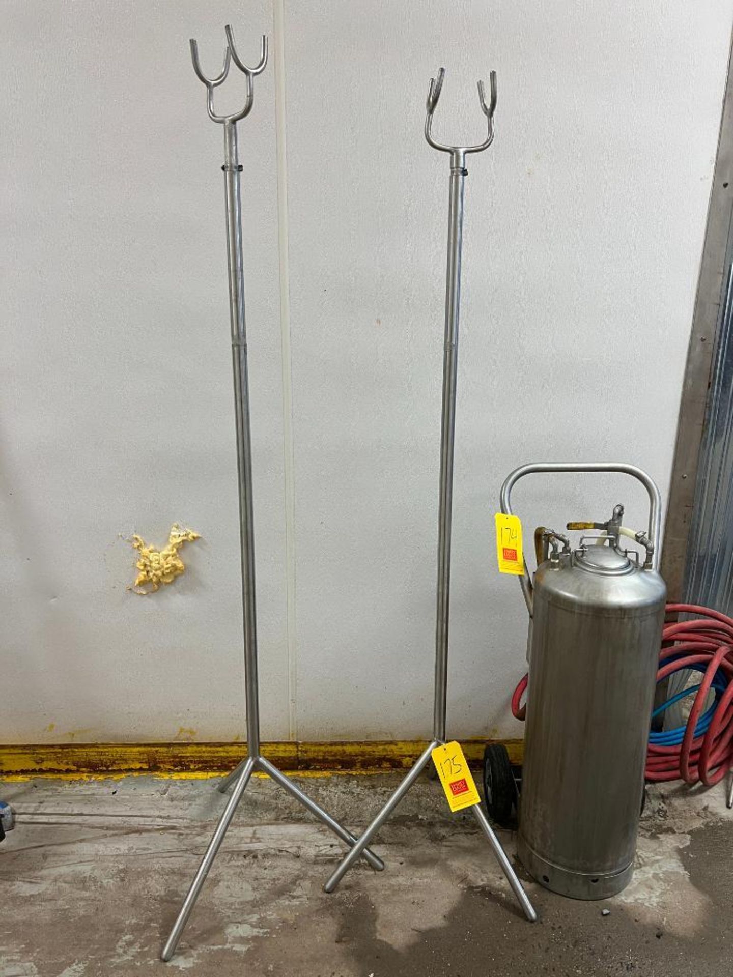 S/S Pipe Stands - Rigging Fee: $25