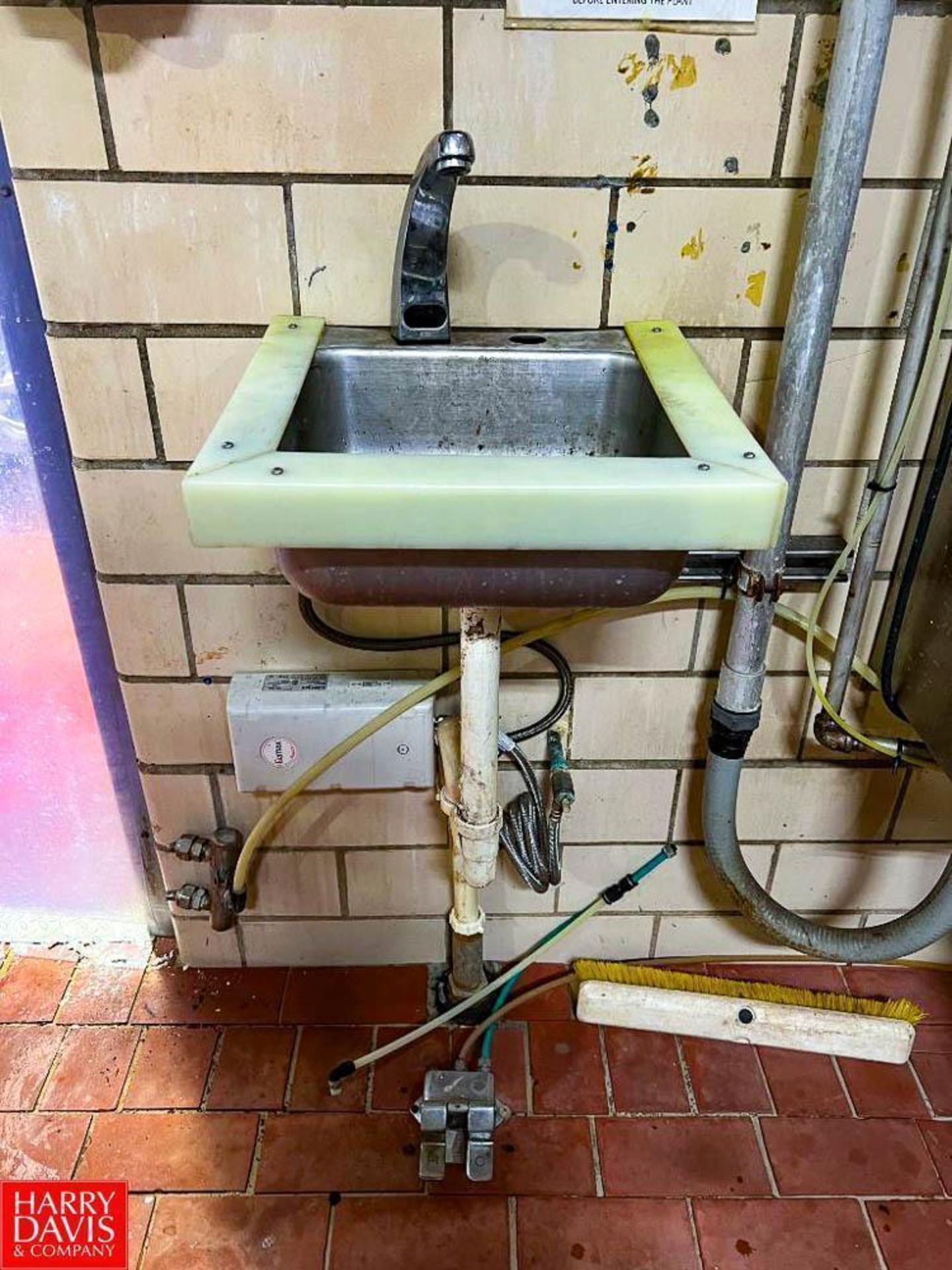 S/S Hand Sink with Foot Controls, Afco 4349 QUAT HF Sanitizing Foam Station, Ecolab Commander Low