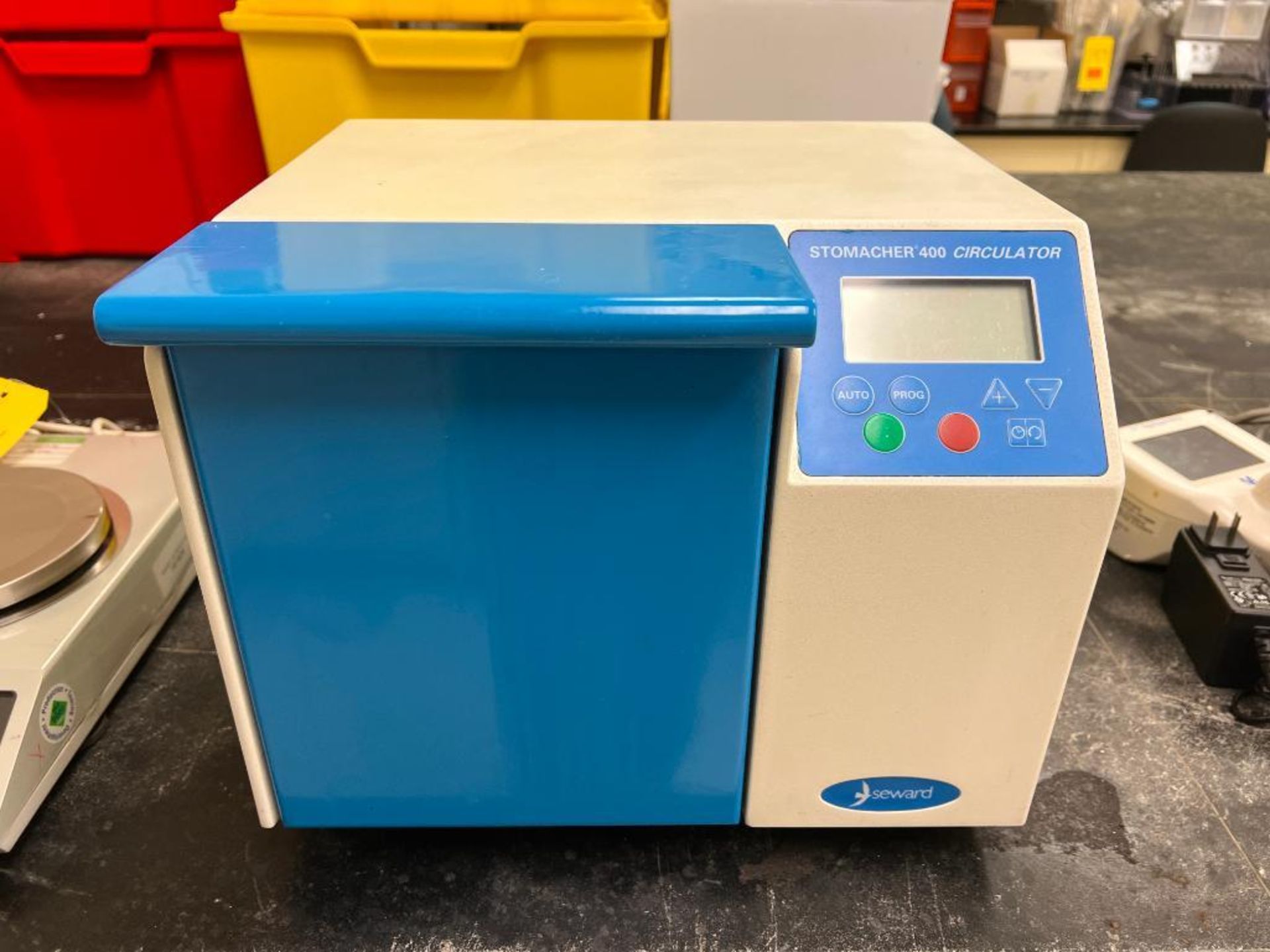 Stomacher 400 Circulator, S/N: 38070 - Rigging Fee: $200