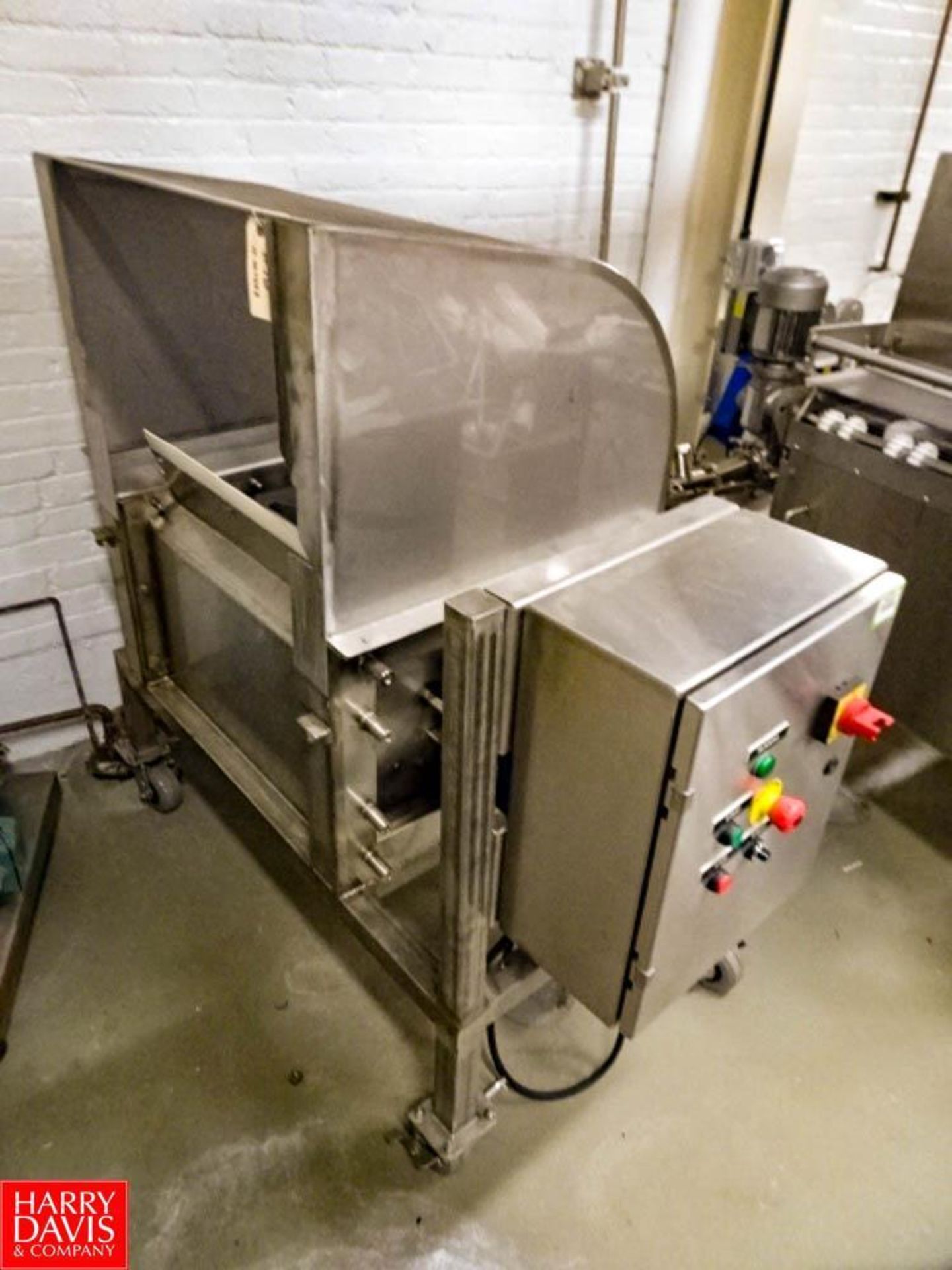 Food Processing Shaker System, Hit #:2365323 - Rigging Fee: $250 - Image 2 of 3