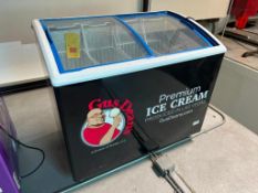 Reach-In Mobile Ice Cream Freezer with Baskets