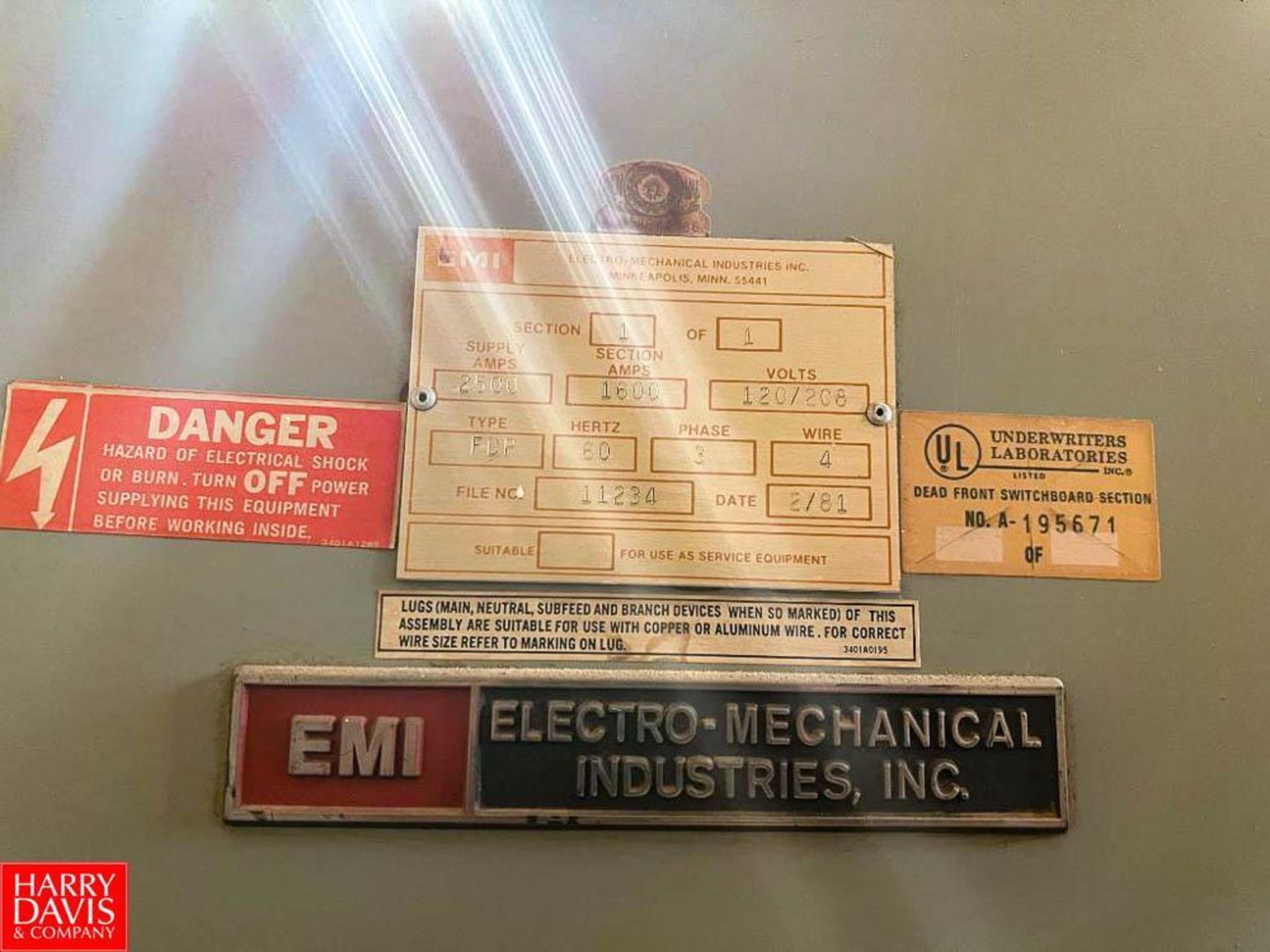 Electro-Mechanical Industries, Inc. Control Center with (18) Disconnects, 2500 Supply Amps - Image 2 of 2