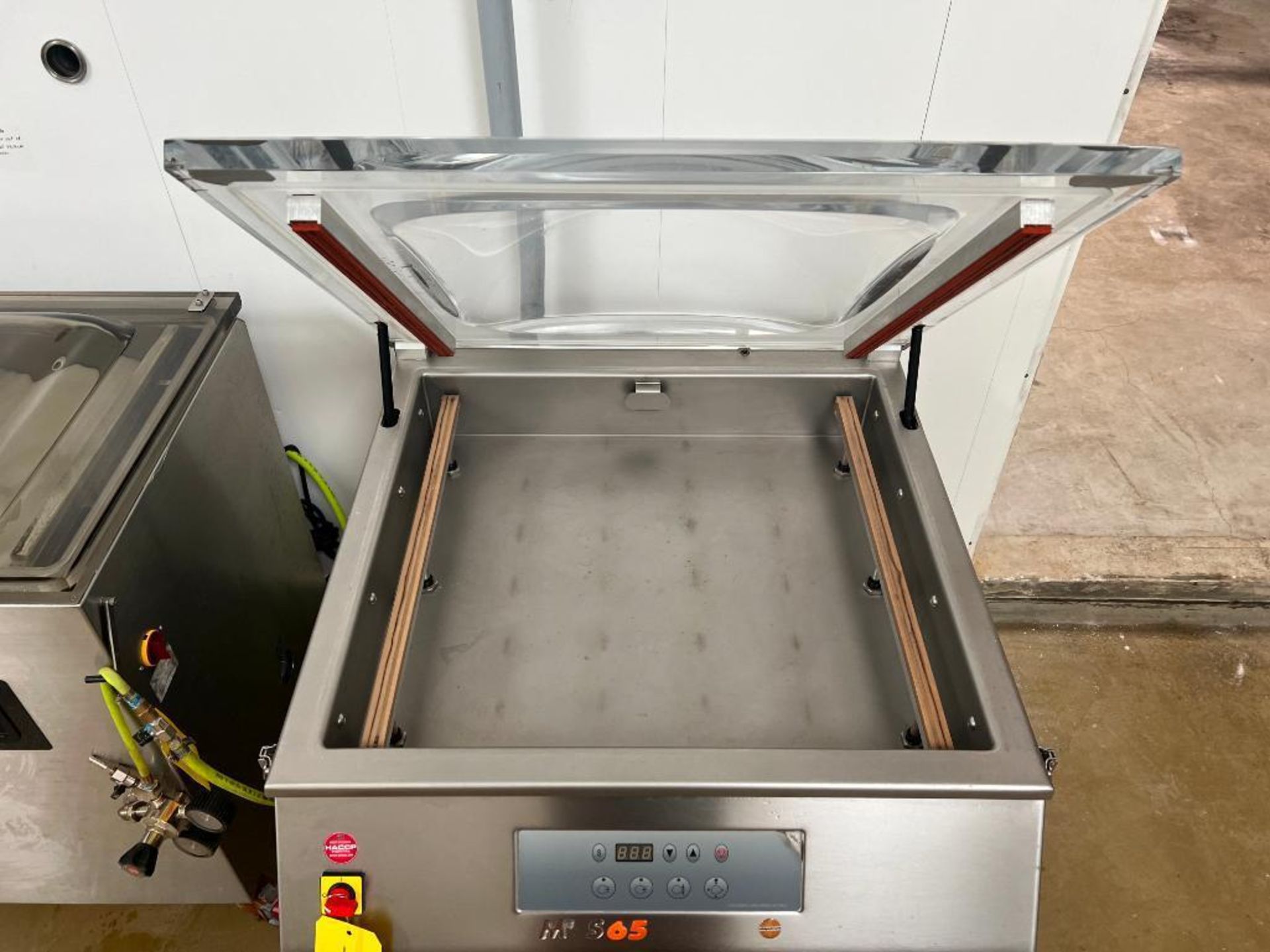 2019 Minipack-Torre S.P.A. S/S Vacuum Packing Machine, Model: MV 65X, S/N: 1907381 - Image 2 of 3