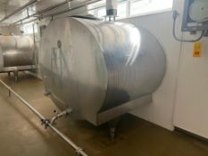 Mueller 800 Gallon Jacketed, All S/S Horizontal Tank, Model: "OH" with Vertical Agitation