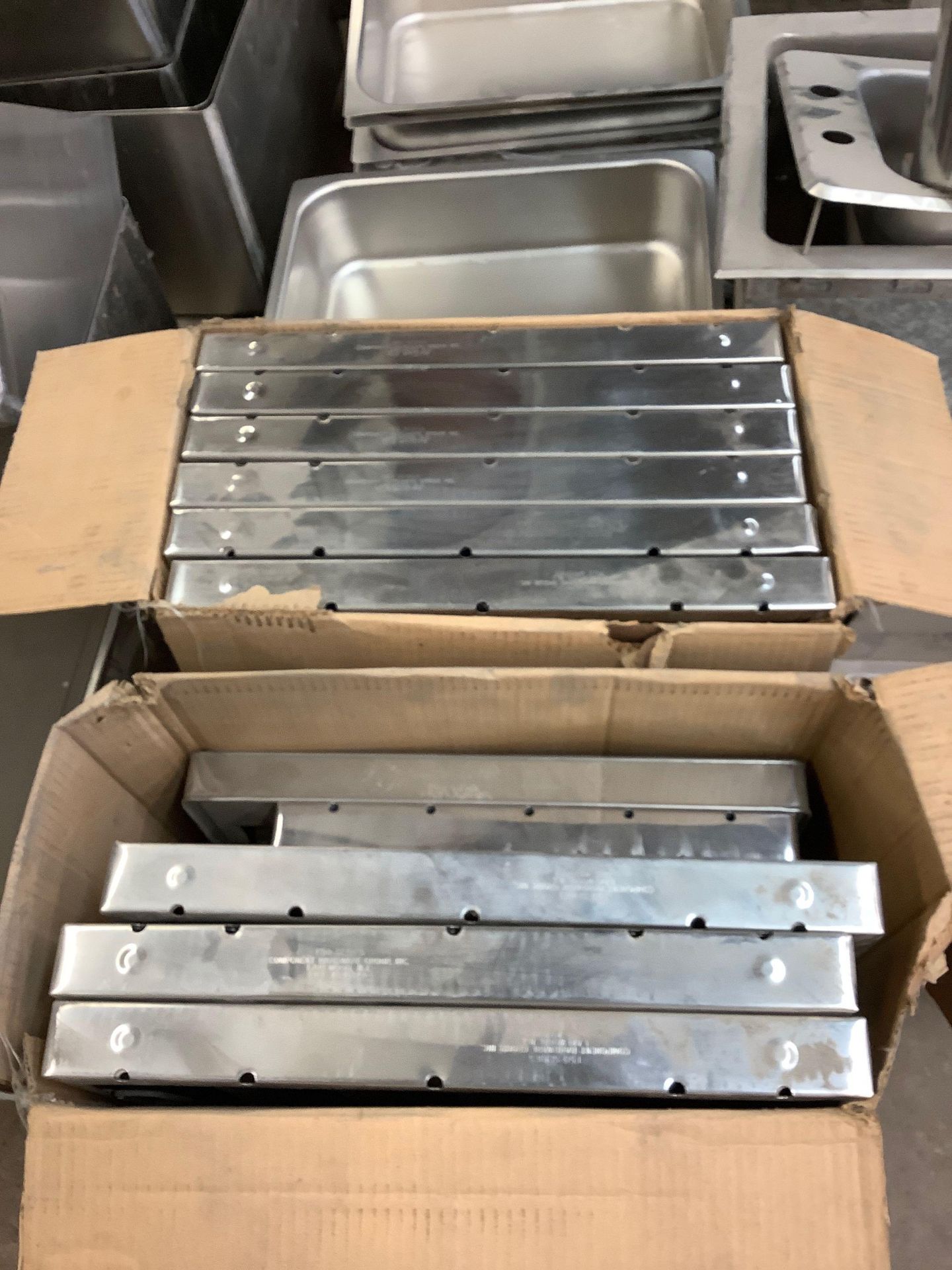 Lot: Stainless Restaurant Kitchen Items. See Photo - Image 9 of 9