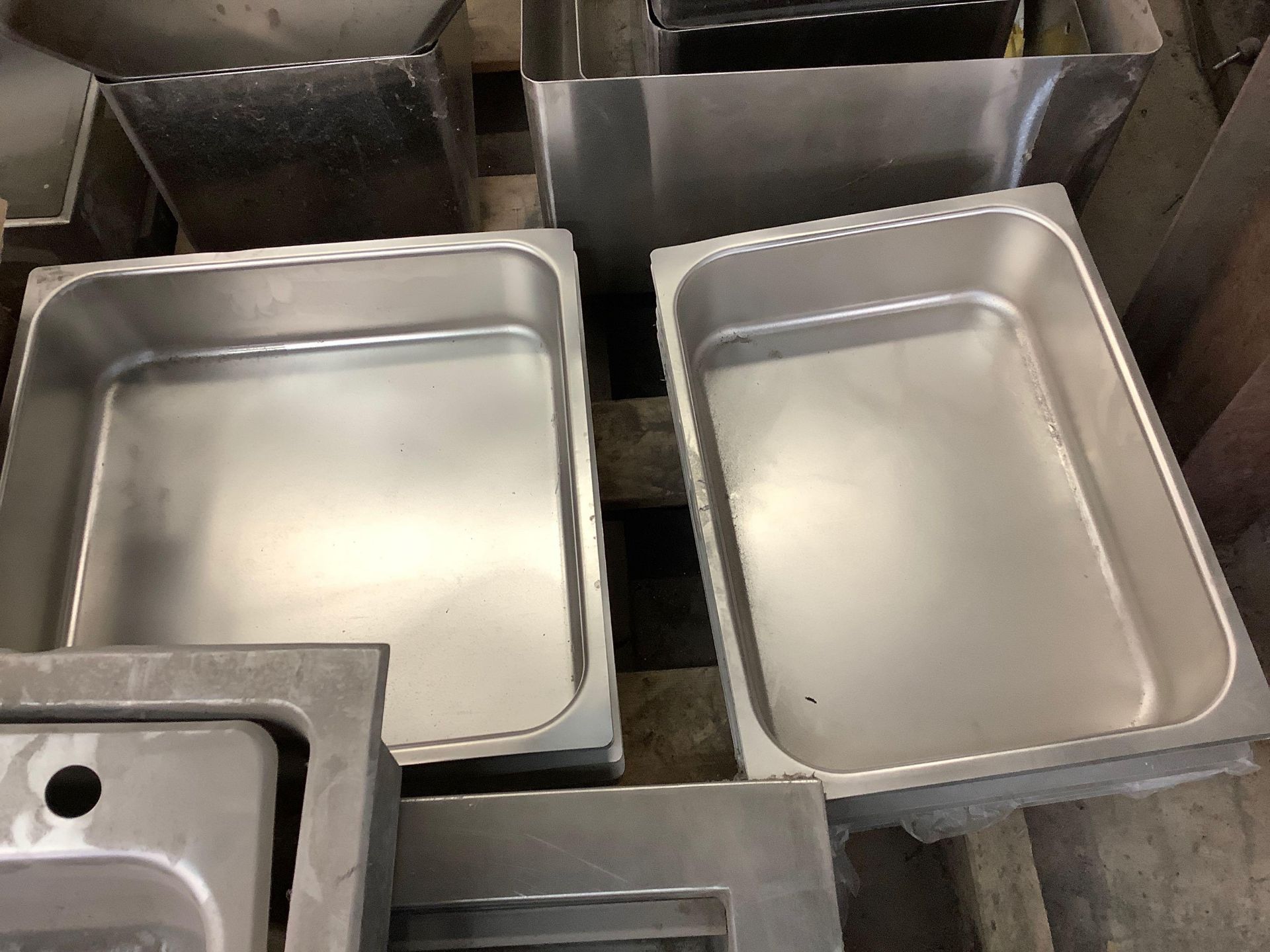 Lot: Stainless Restaurant Kitchen Items. See Photo - Image 3 of 9