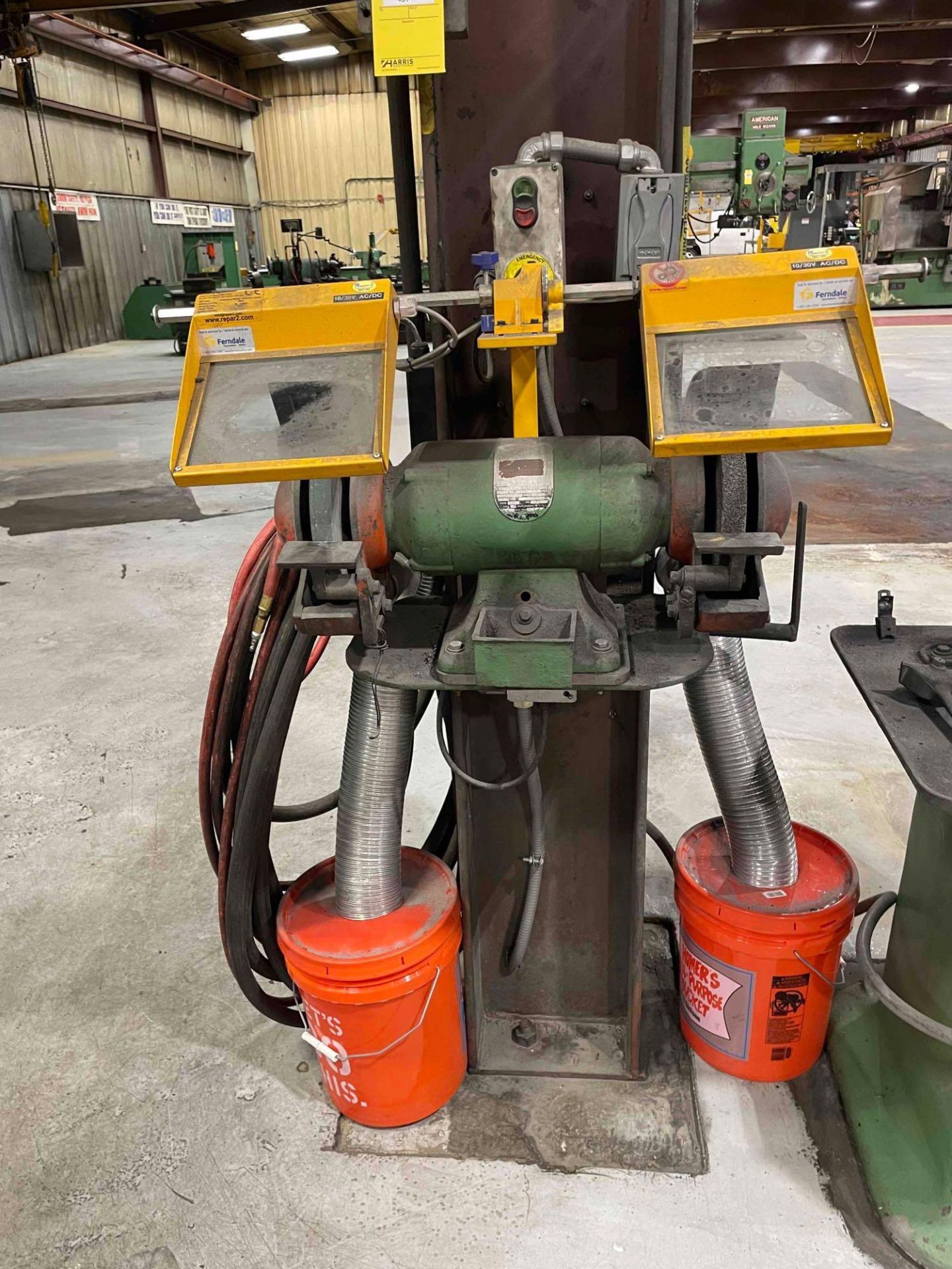 8” Double End Grinder with Led Screen Lights; (WY location)