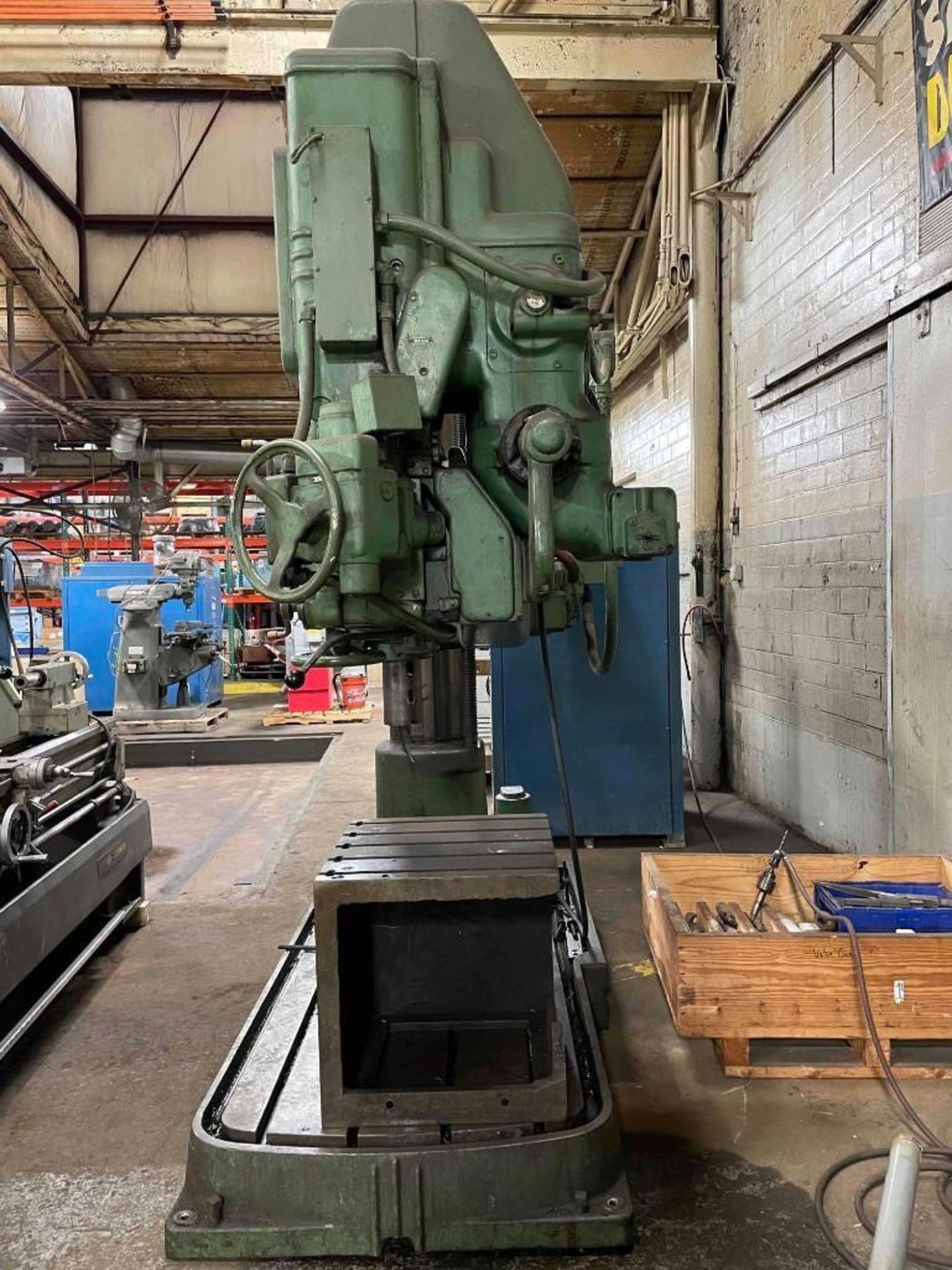 4' 13" Giddings & Lewis Brickford Chipmaster Radial Arm Drill; (OK location) - Image 5 of 14