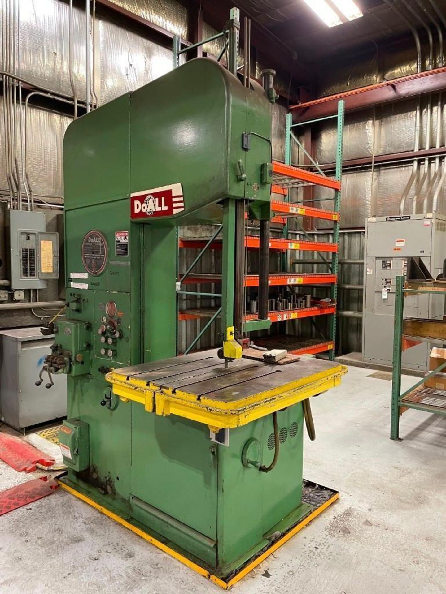 DoALL Model 26-3 Vertical Bandsaw; (WY location)