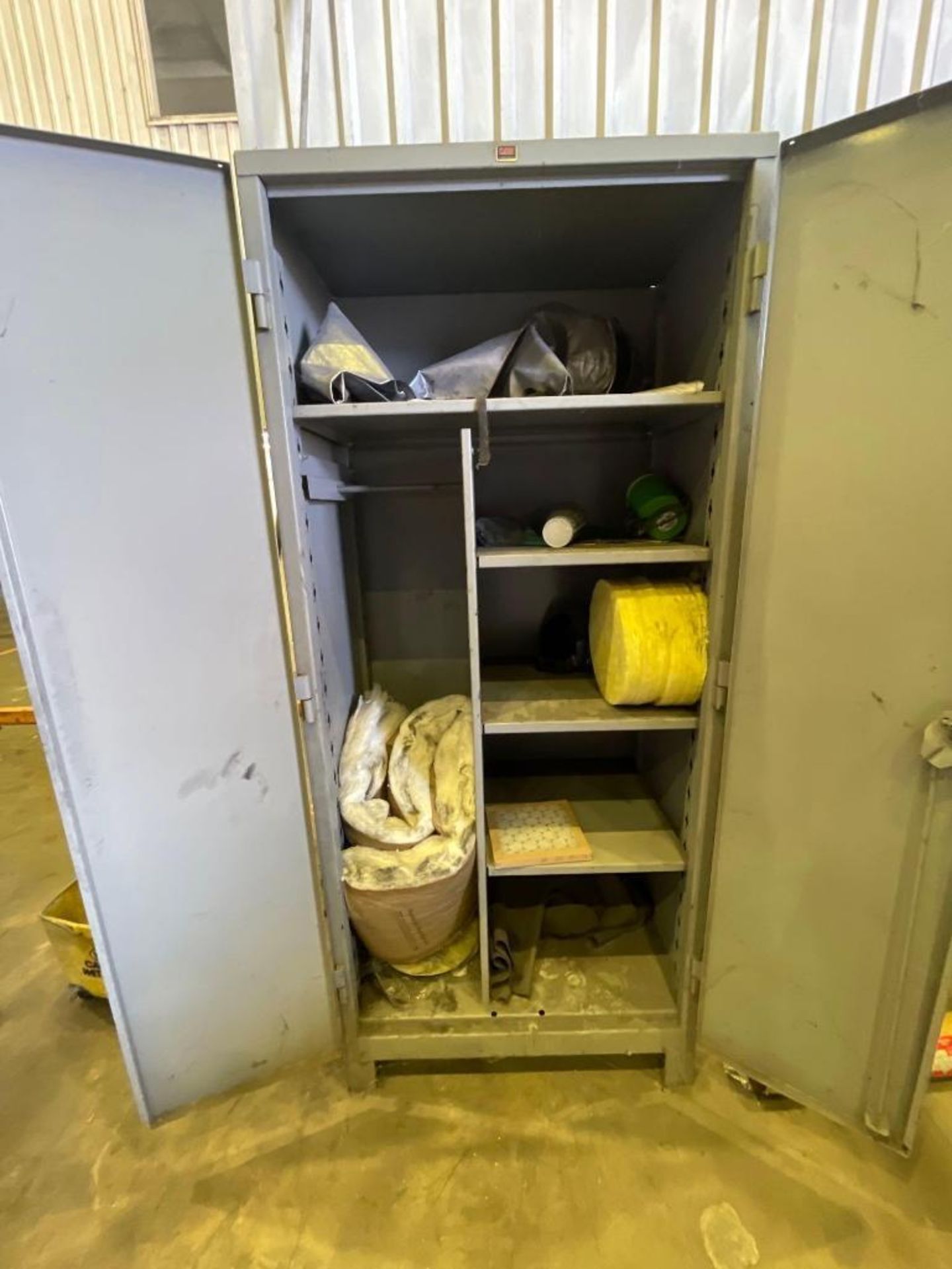 Heavy Duty Cabinet with Contents. See Photo. - Image 3 of 3