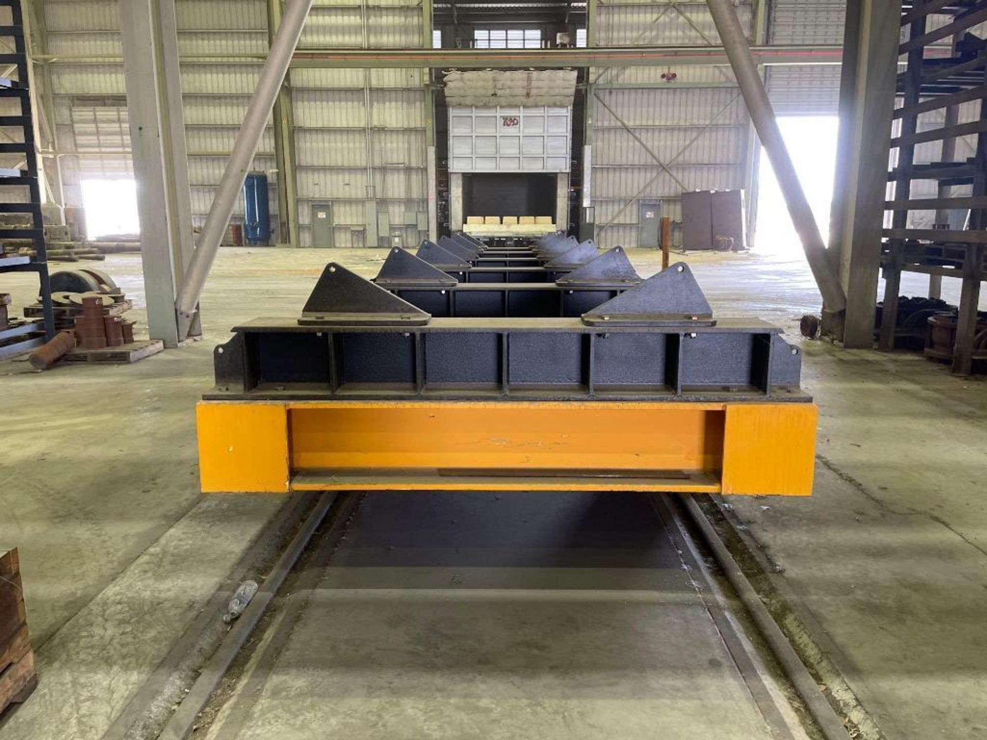 Heavy Duty Transfer Cart (Yellow) on rails, 6 upright sections with 50" ID distance - Image 5 of 5