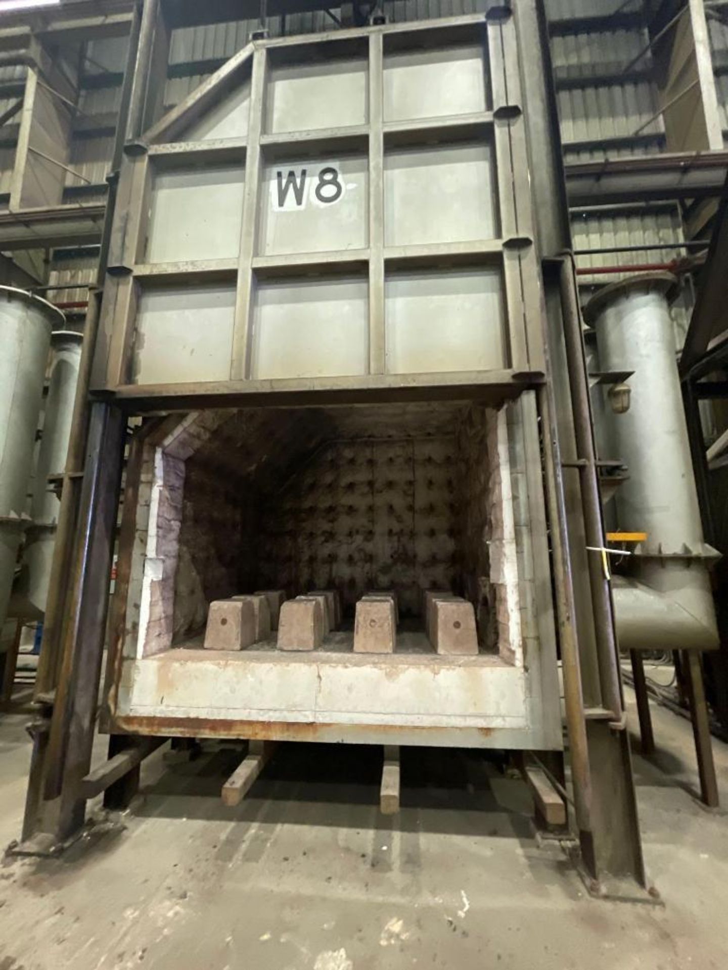 Box Type Furnace: W8: Dril-Quip built 1850 Degree F - Image 2 of 9