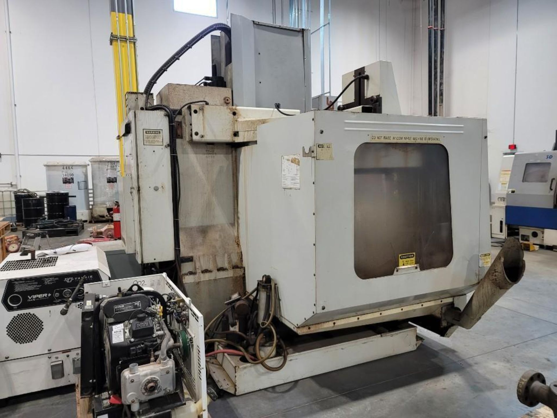 Haas VF-5 CNC Vertical Machining Center - Image 18 of 23