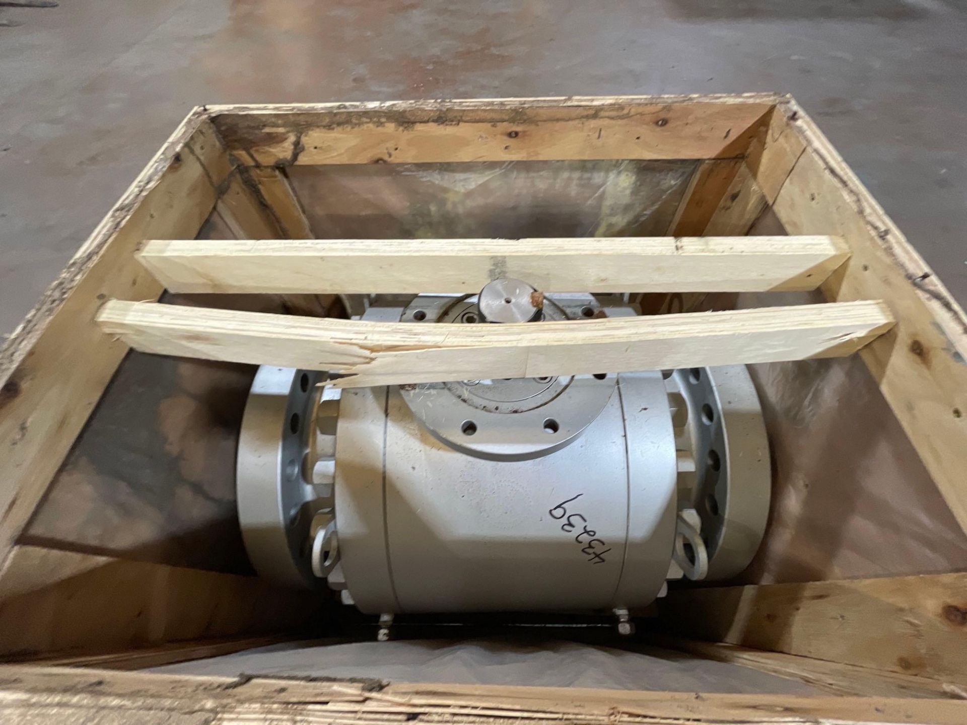 SHK Ball Valve 12" 600 PN: BV-SHK-12600 Body A105 - Image 4 of 12