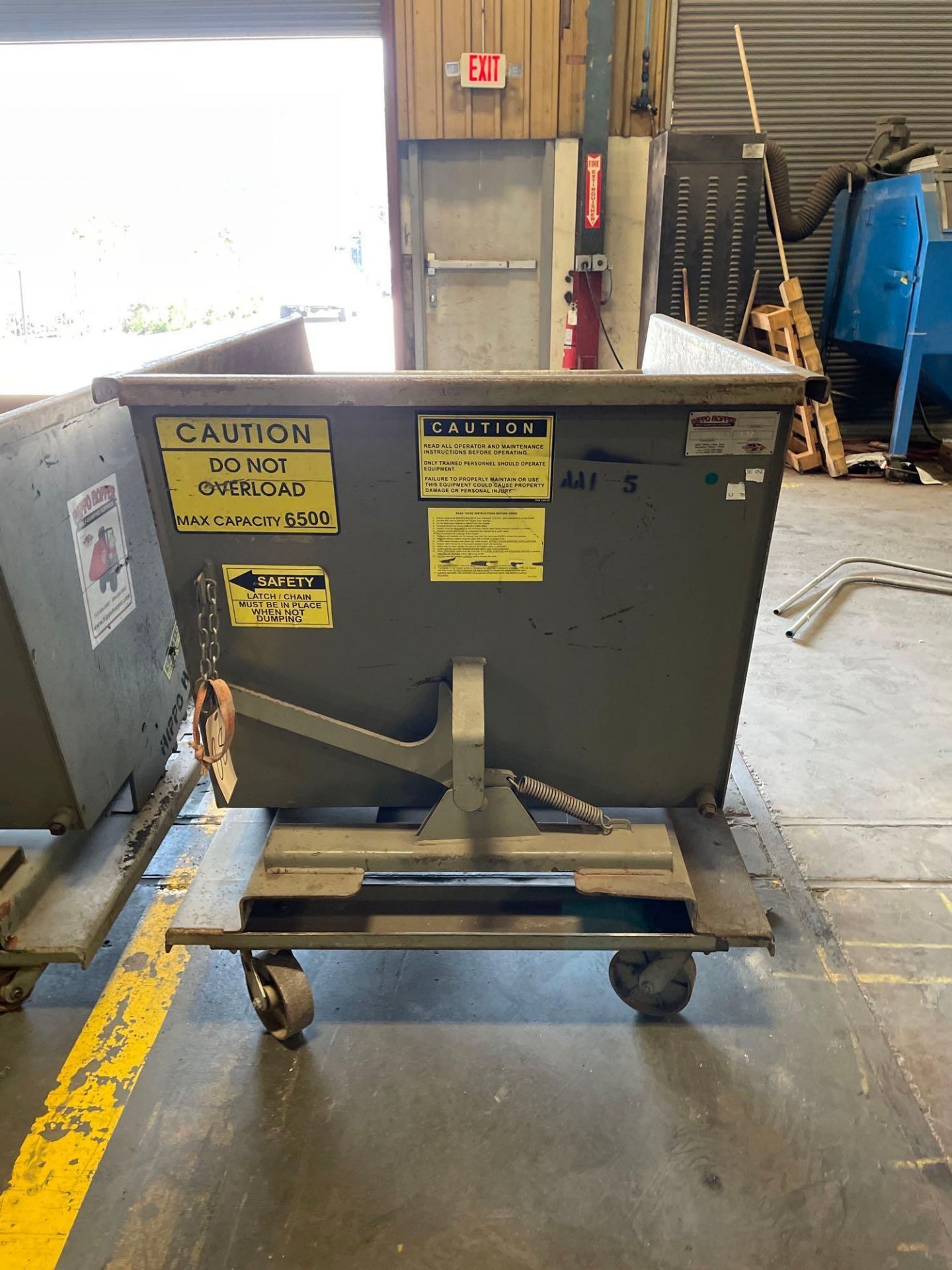 Hippo Hopper Dumpster, 6,500 lbs. max. capacity - Image 2 of 12