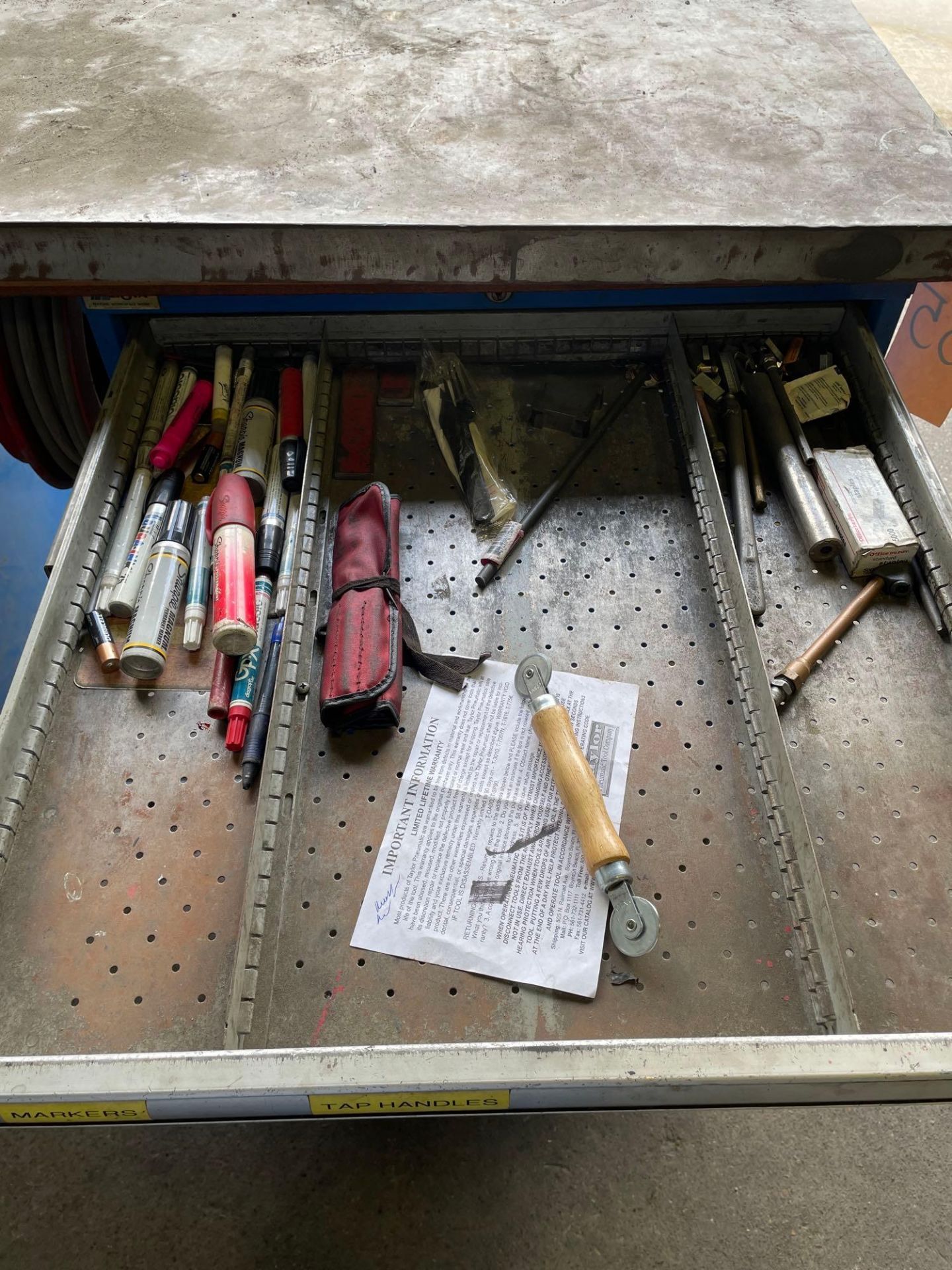 12 Drawer Work Table with Air Hose Reel on Base, with miscellaneous hand tools, taps, drill bits, Al - Image 17 of 32