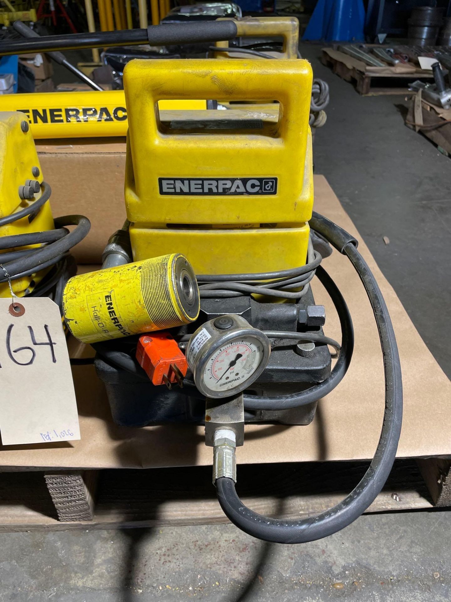 Lot of 2: Enerpac Pump Flow PUJ1200B, Cat No. F3604C - Image 2 of 8