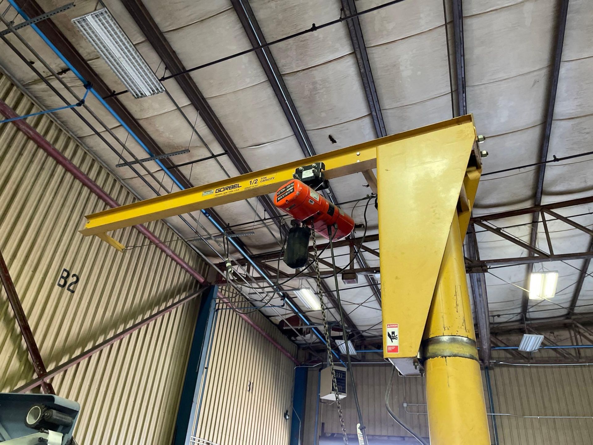 1/2 Gorbel Jib Crane with a 1/2 Hoist(A8) - Image 9 of 12