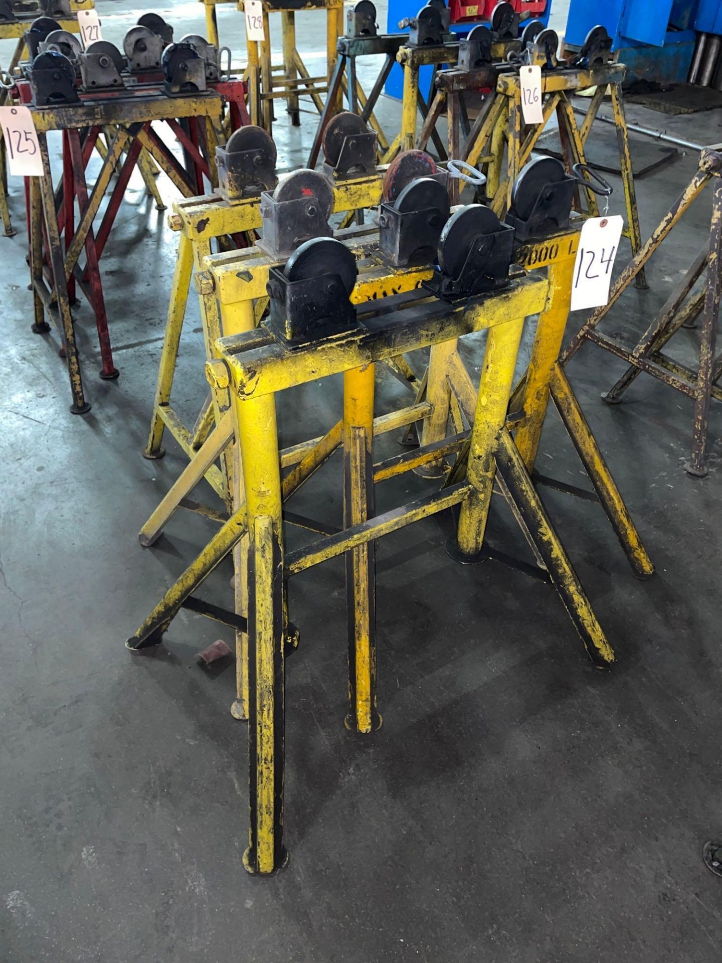 Lot of 4: Roller Stands, Max. Capacity 2,000 lbs. - Image 2 of 3