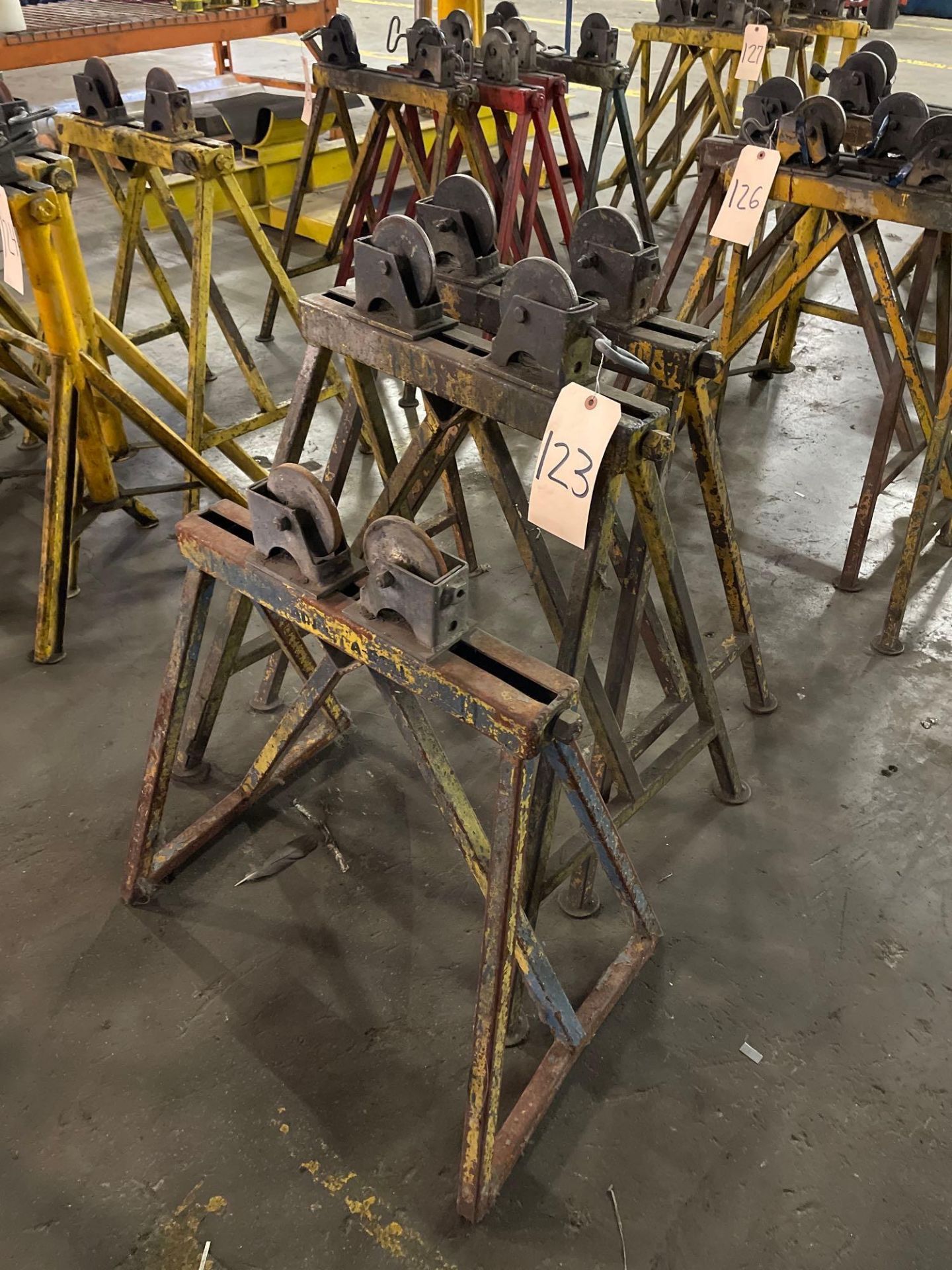 Lot of 3: Roller Stands, Max. Capacity 2,000 lbs.