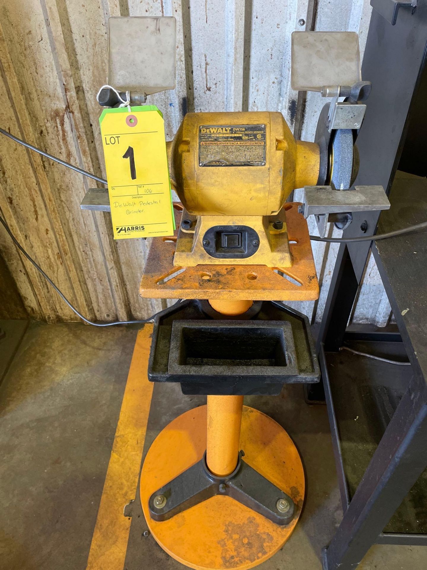 DeWalt 6" Double End Pedestal Grinder, Model DW756