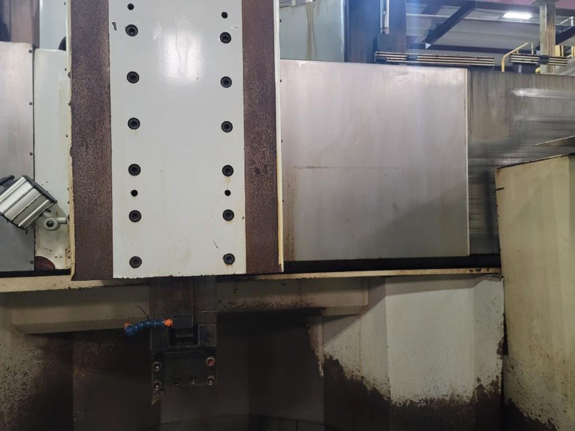 Vanguard TAC-12 CNC Vertical Boring Mill - Image 10 of 11