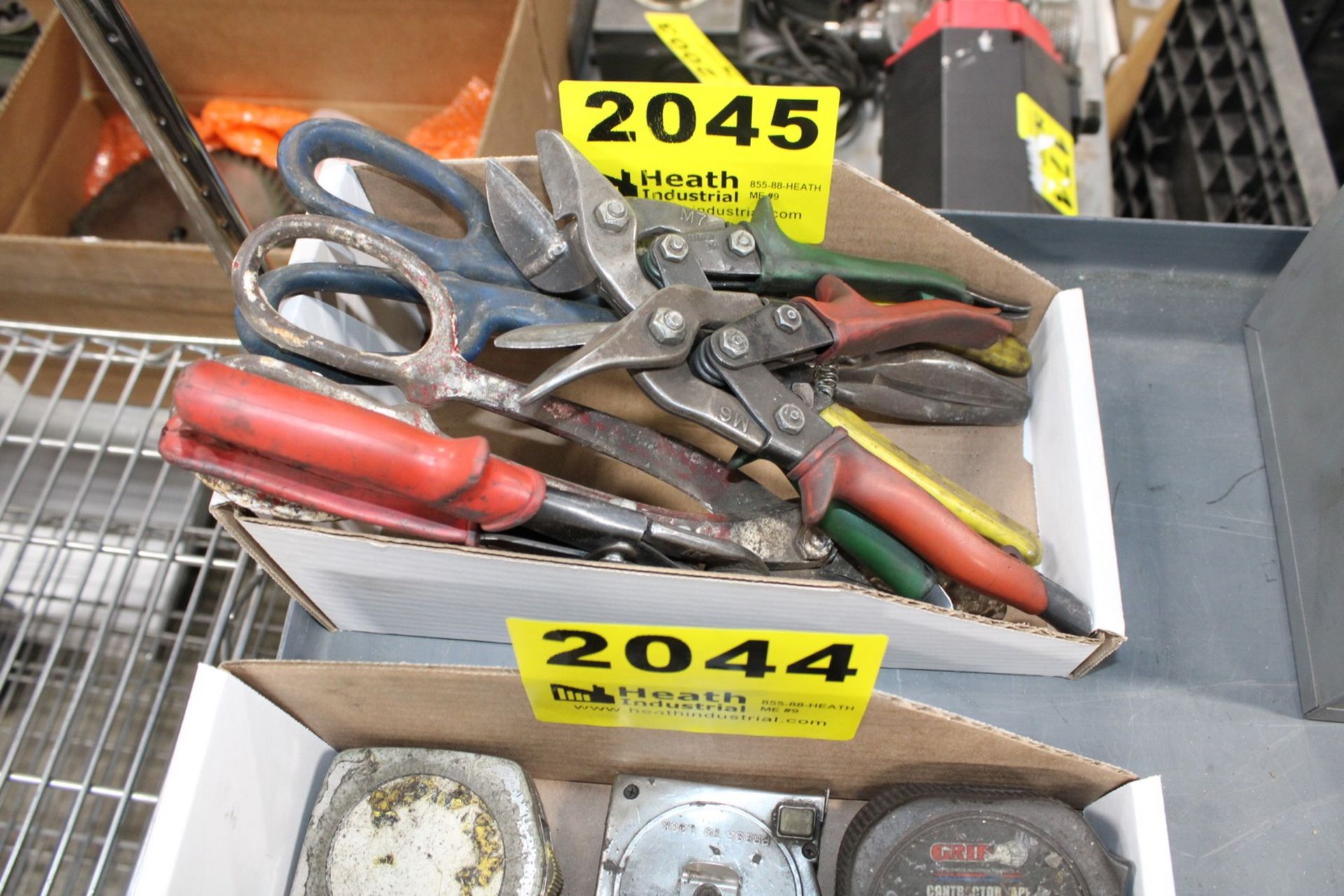 ASSORTED SHEARS