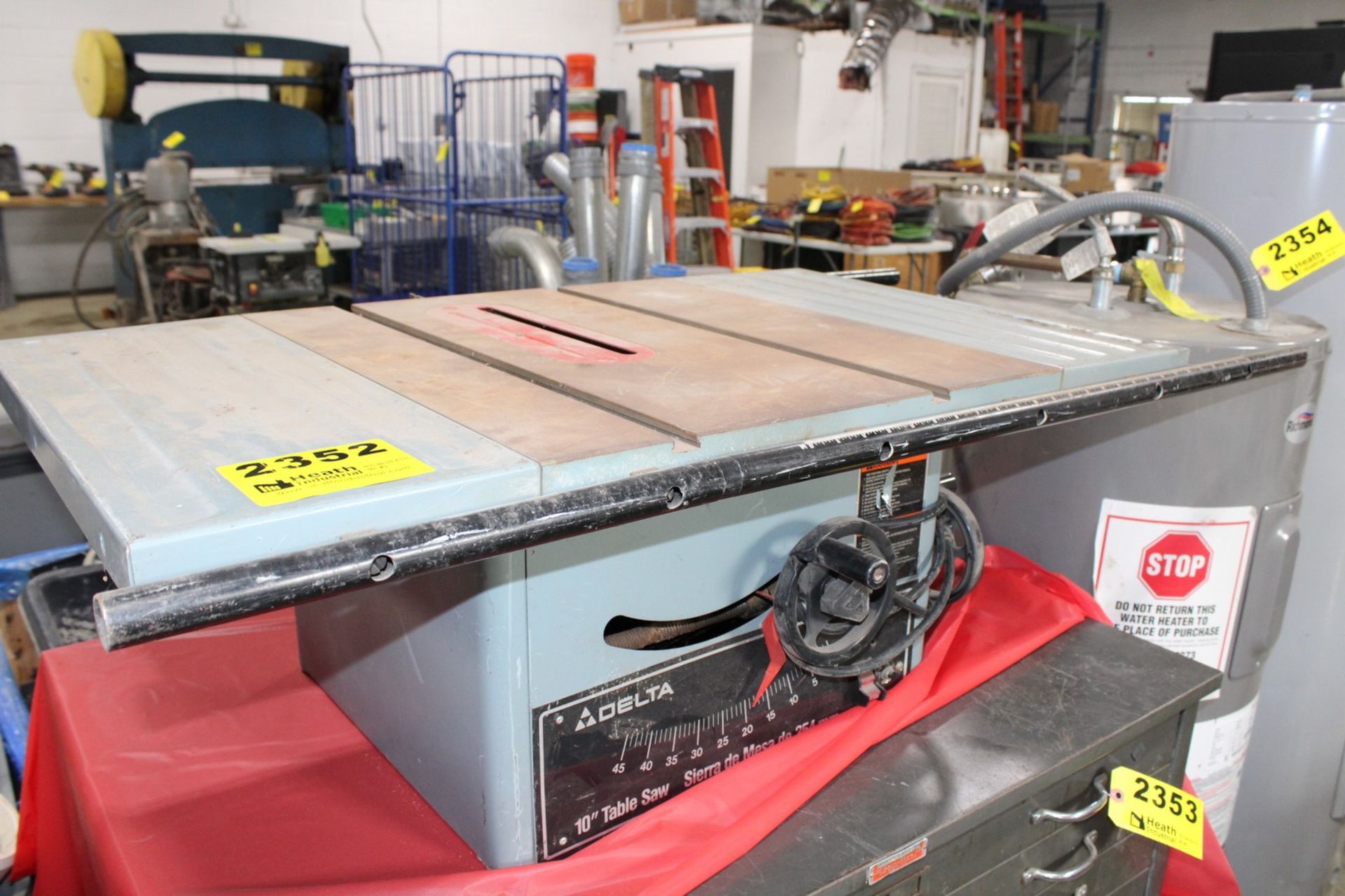 DELTA 10" TABLE SAW, CAT. NO. 34-670, S/N K9637