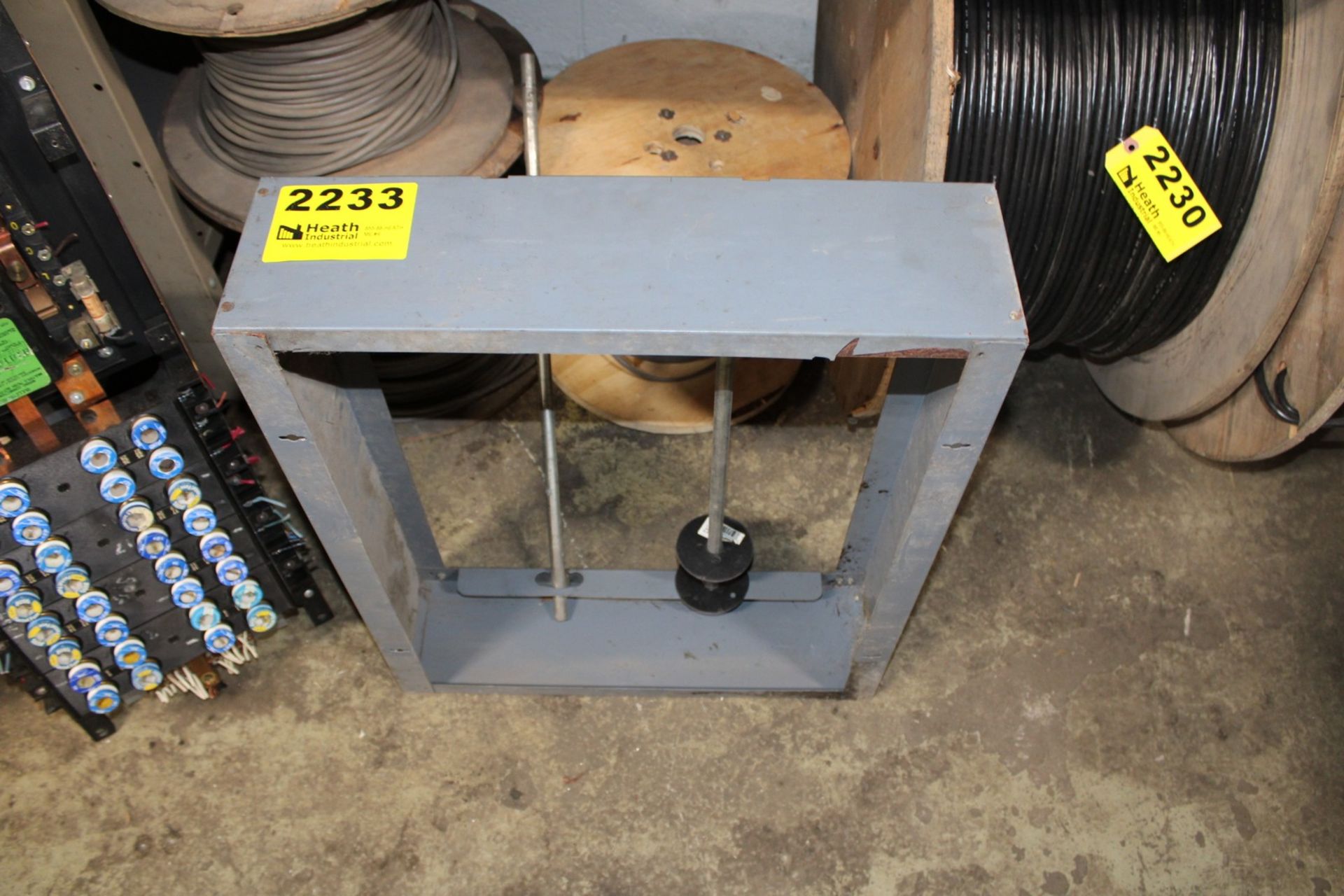 ELECTRICAL WIRE PAYOUT RACK