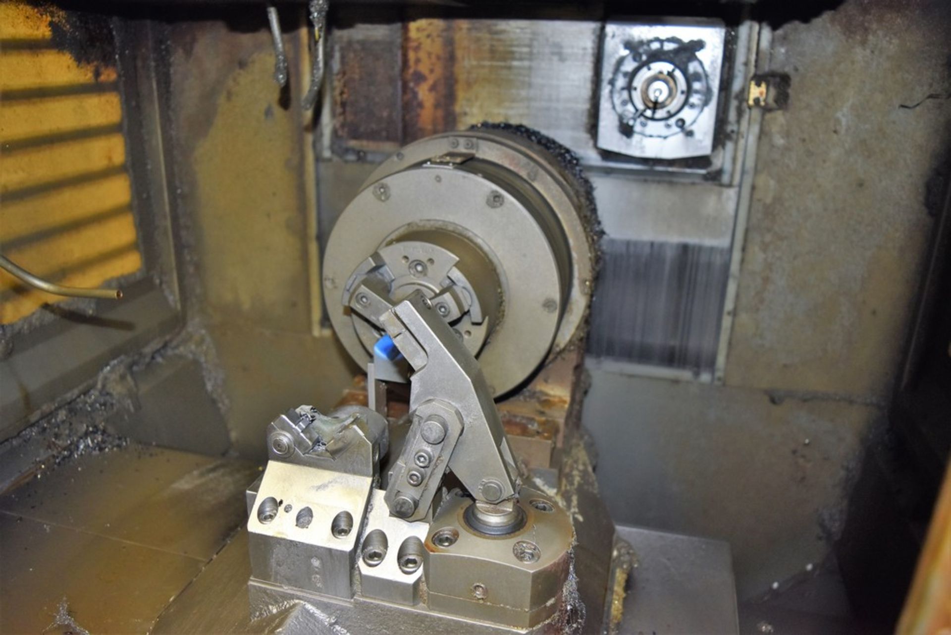 Horkos RS50H-16 3-Axis CNC Horizontal Machining CenterÂ S/N: S08695 (2005)Â 5â€ 3-Jaw Chuck on - Image 6 of 14