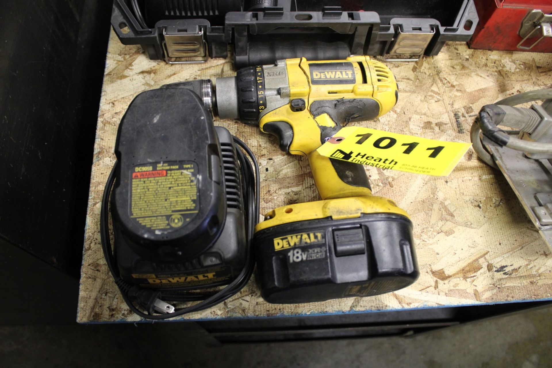 DEWALT MODEL DW987 1/2" CORDLESS DRILL WITH CHARGER, (2) BATTERIES