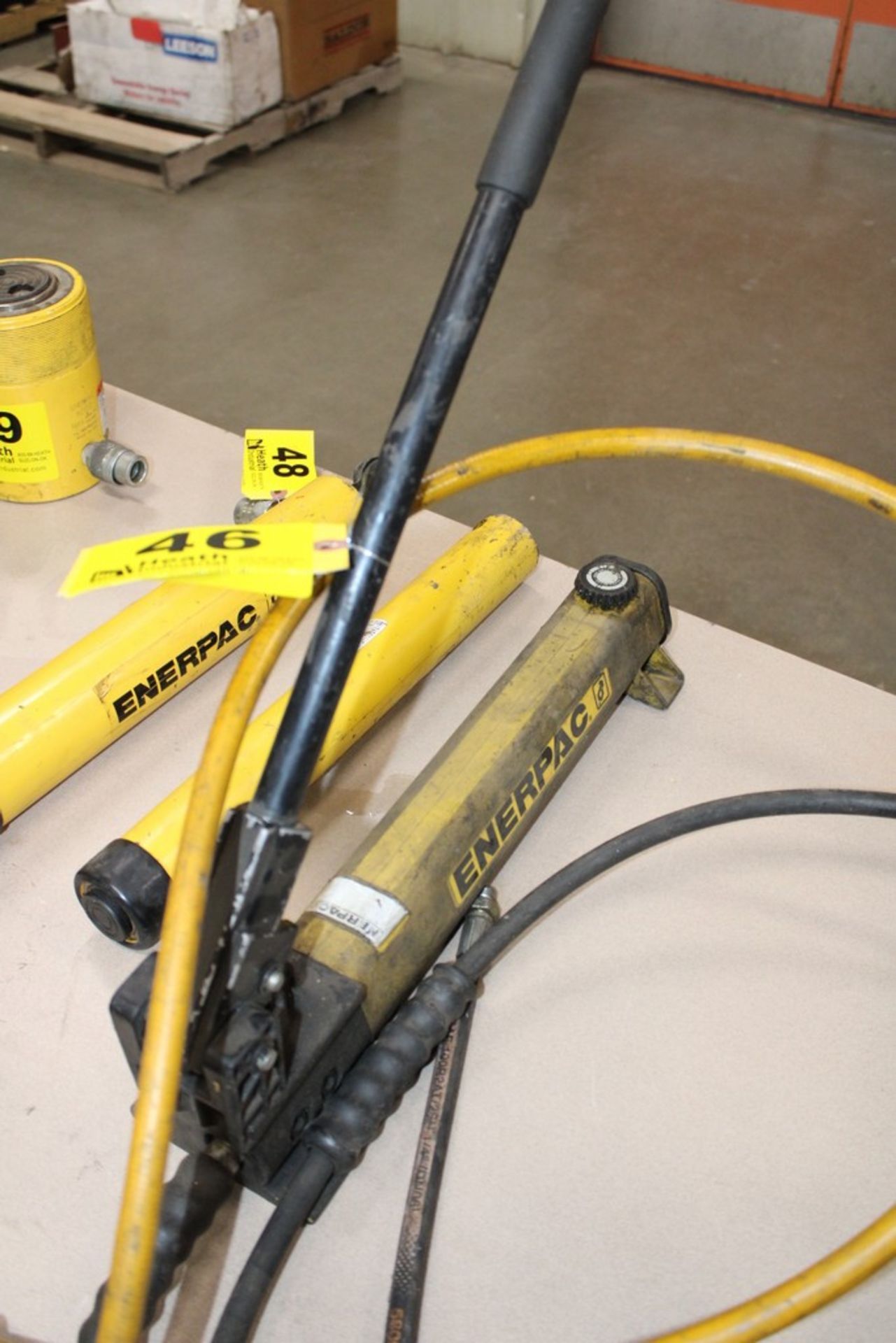 ENERPAC HAND PUMP