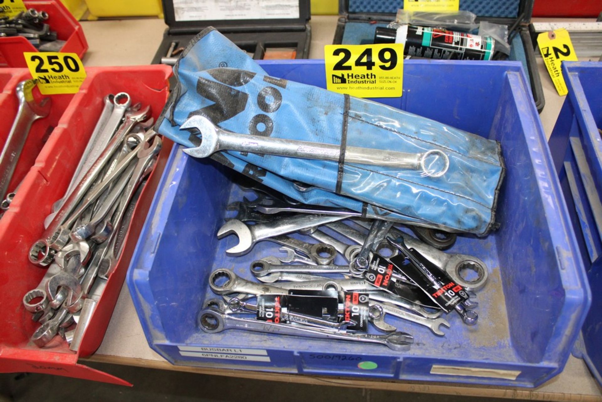 ASSORTED COMBINATION WRENCHES IN BOX. SOME ARE RATCHET WRENCHES
