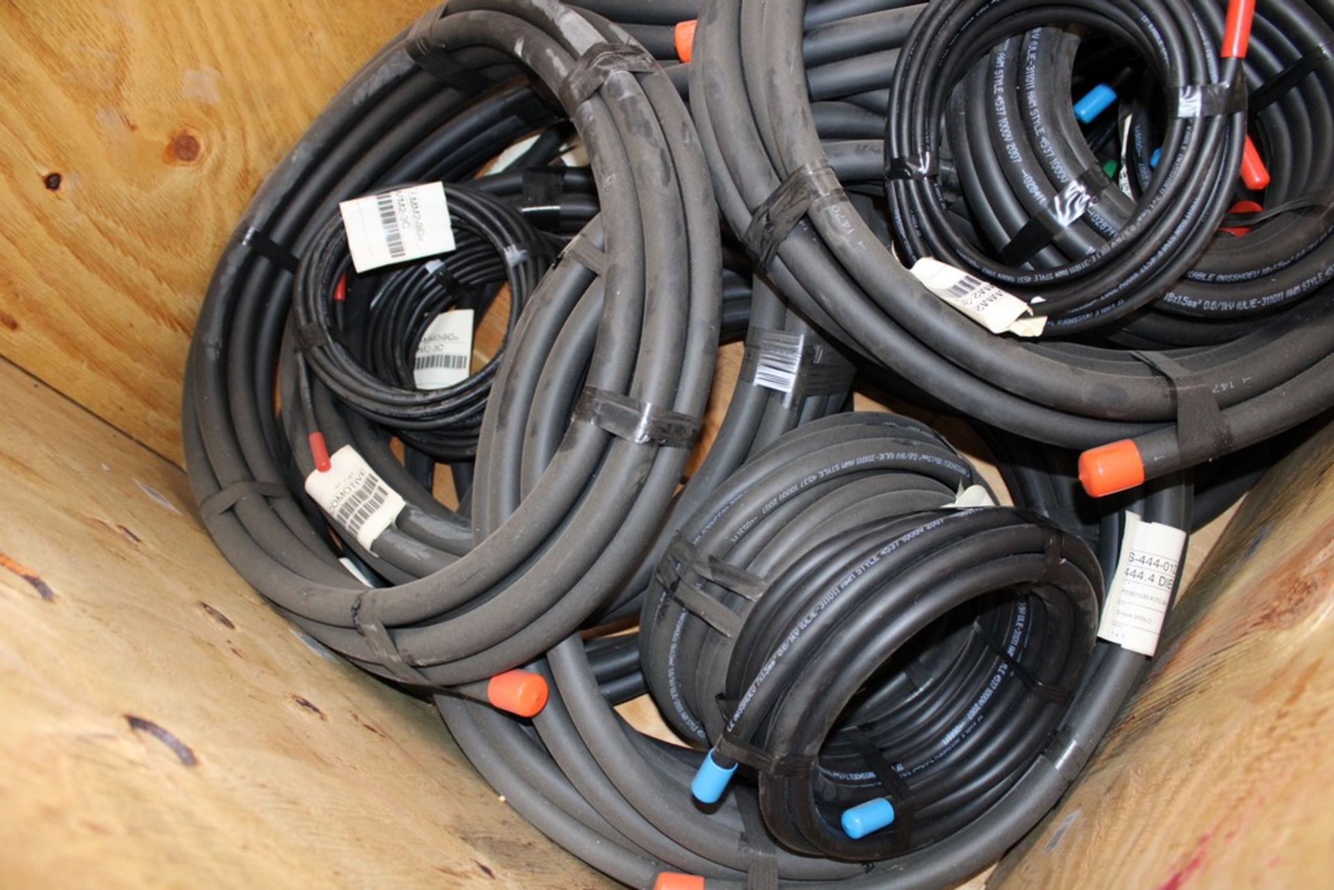 LARGE CAPACITY WIRE IN CRATE - Image 4 of 4