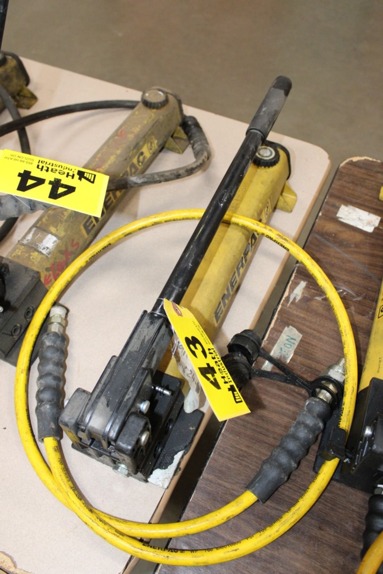 ENERPAC HAND PUMP