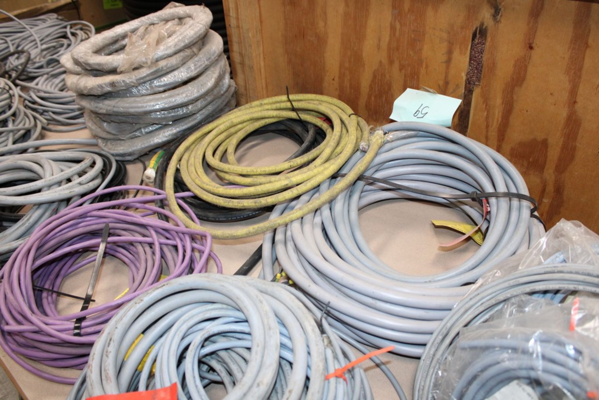 LARGE ASSORTMENT OF WIRE ON TABLE - Image 6 of 6