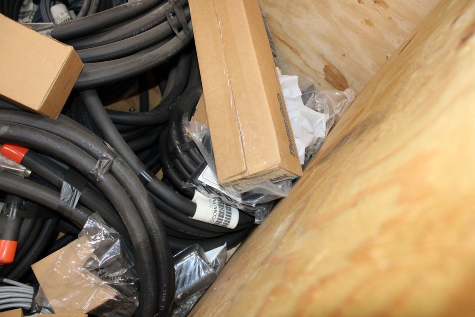 LARGE CAPACITY WIRE IN CRATE - Image 4 of 4