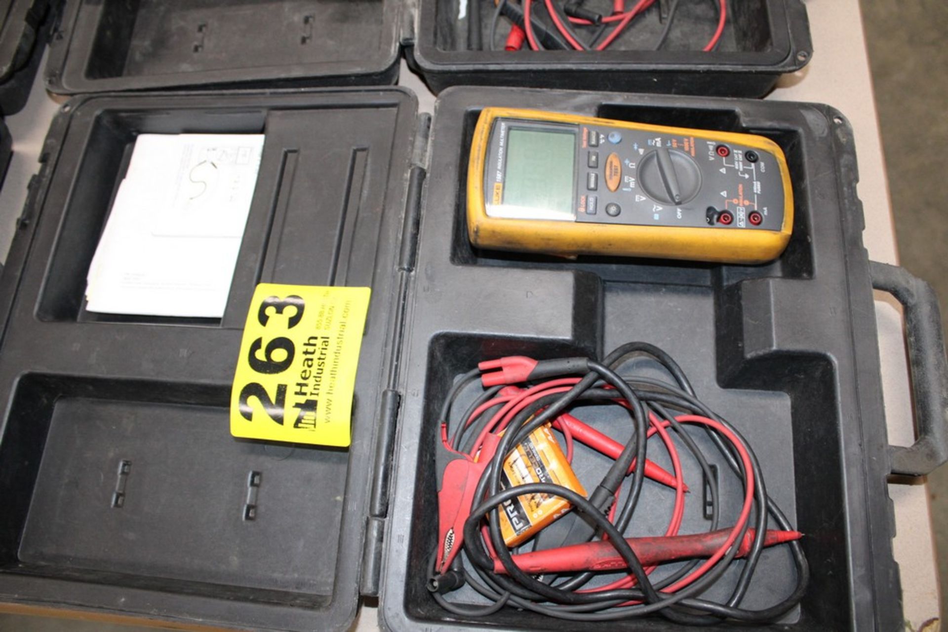 FLUKE MODEL 1587 INSULATION MULTIMETER WITH CASE