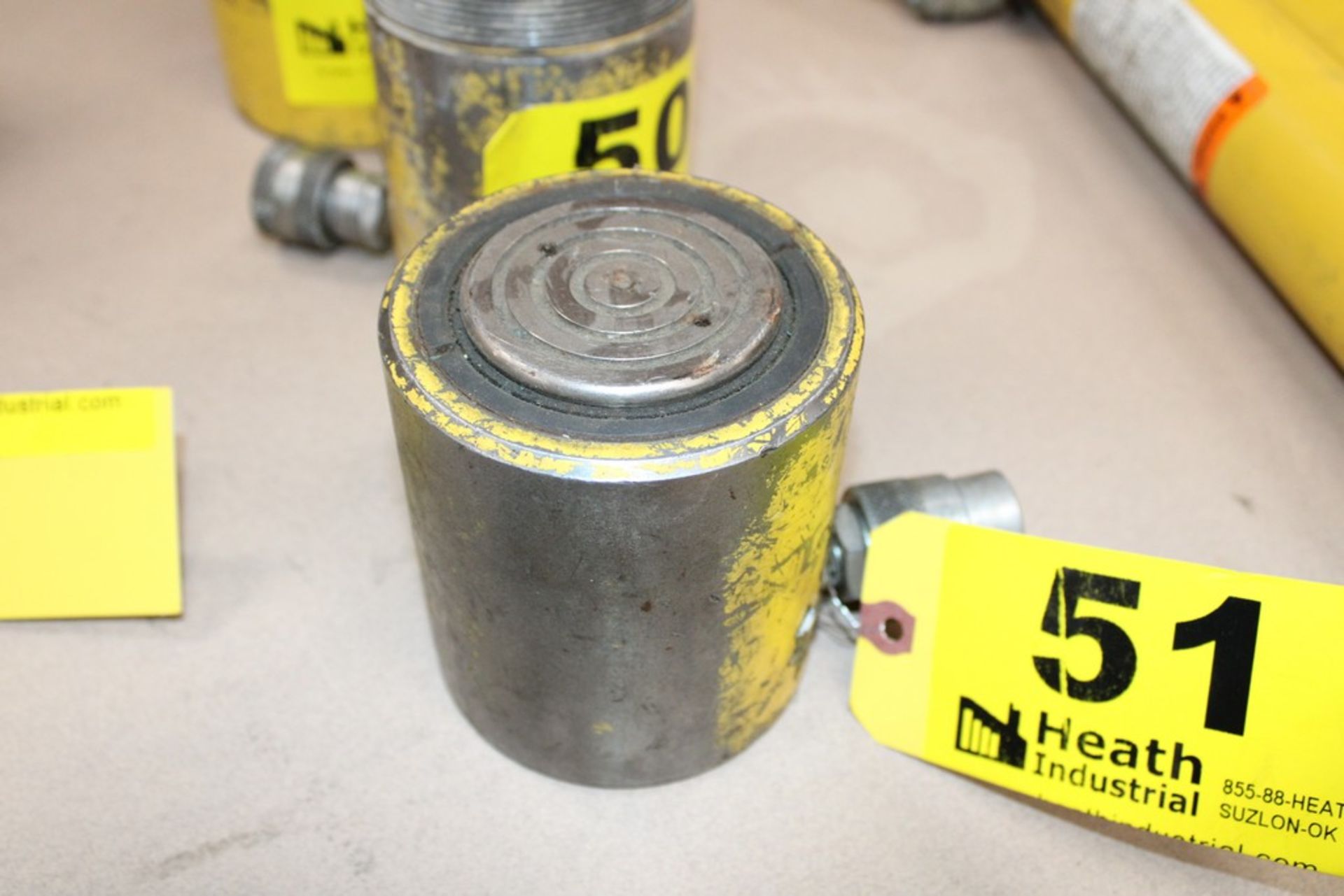 ENERPAC 30-TON HYDRAULIC RAM CYLINDER