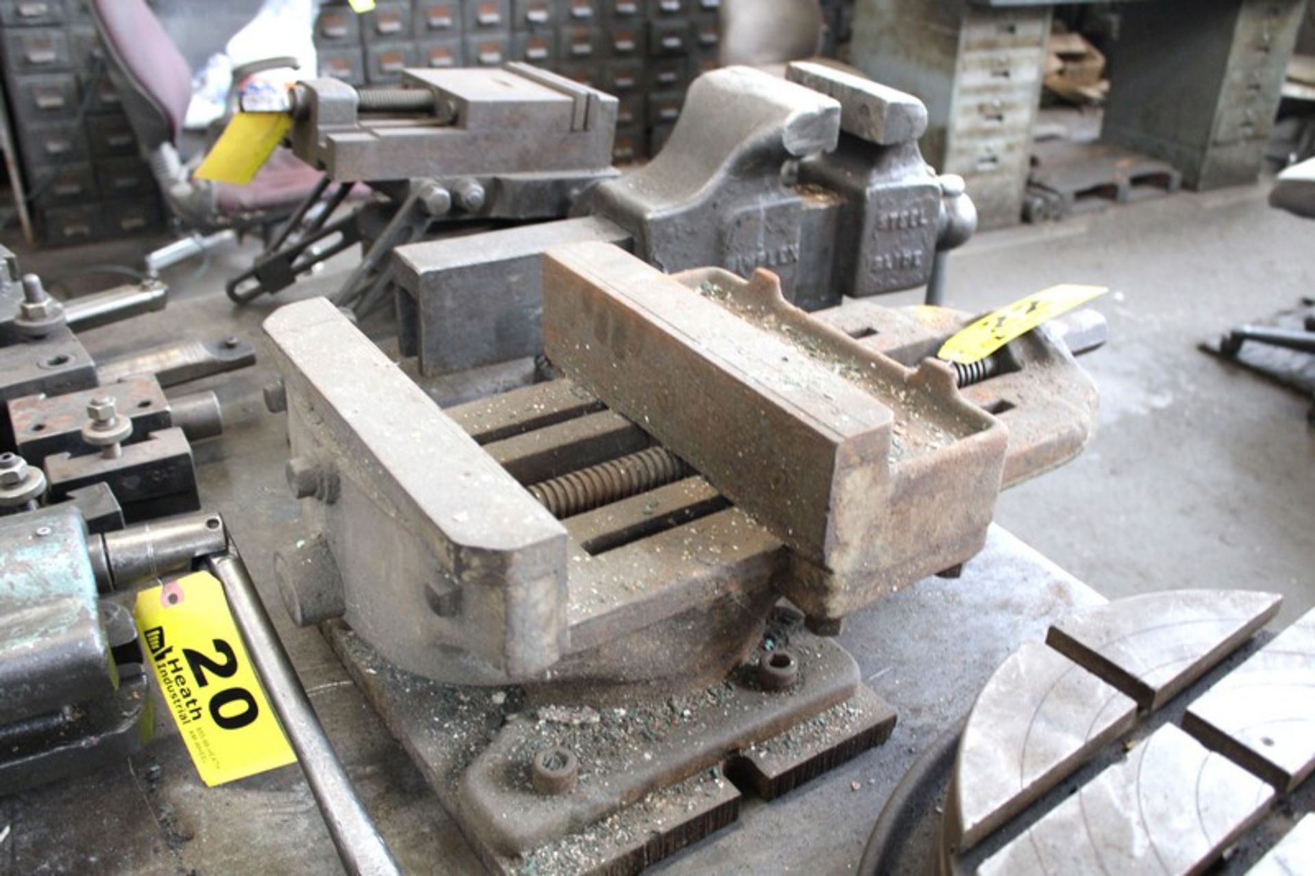 12" MACHINE VISE