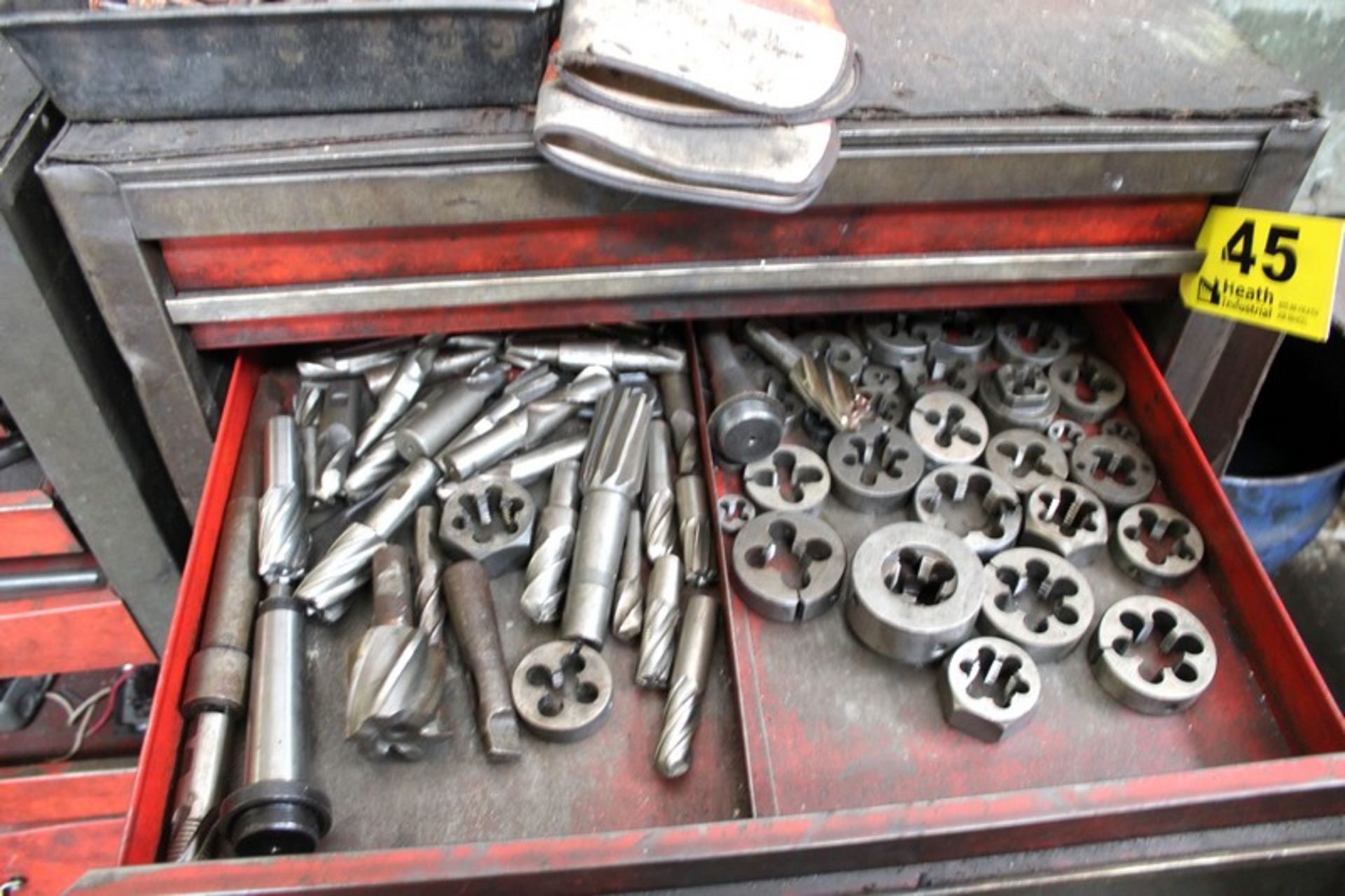 PORTABLE TOOL CHEST - Image 3 of 4