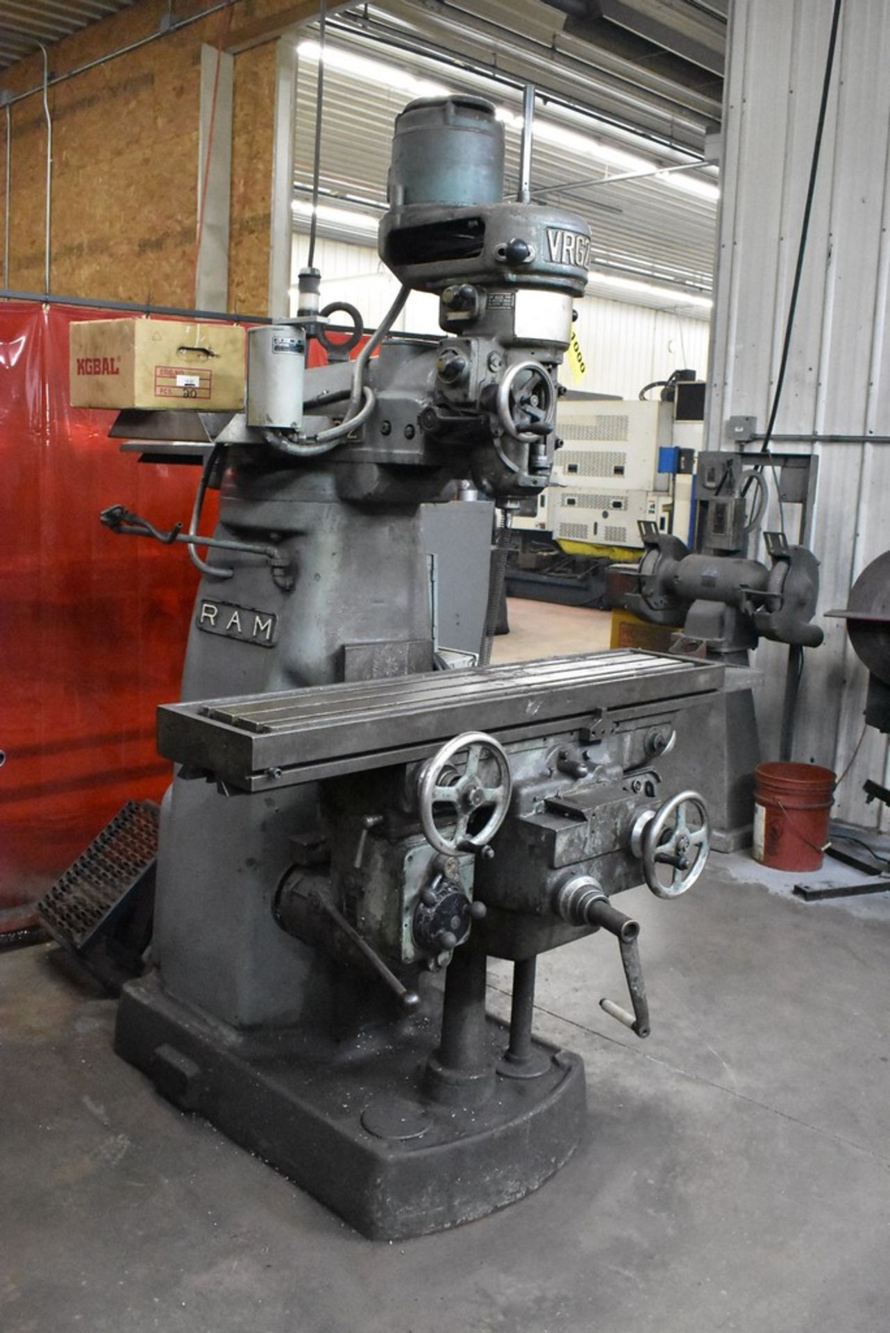 RAM 3/1.5 HP MODEL VRG2 RAM TYPE VERTICAL MILL, S/N N/A, 10" X 48" POWER FEED TABLE - Image 3 of 3