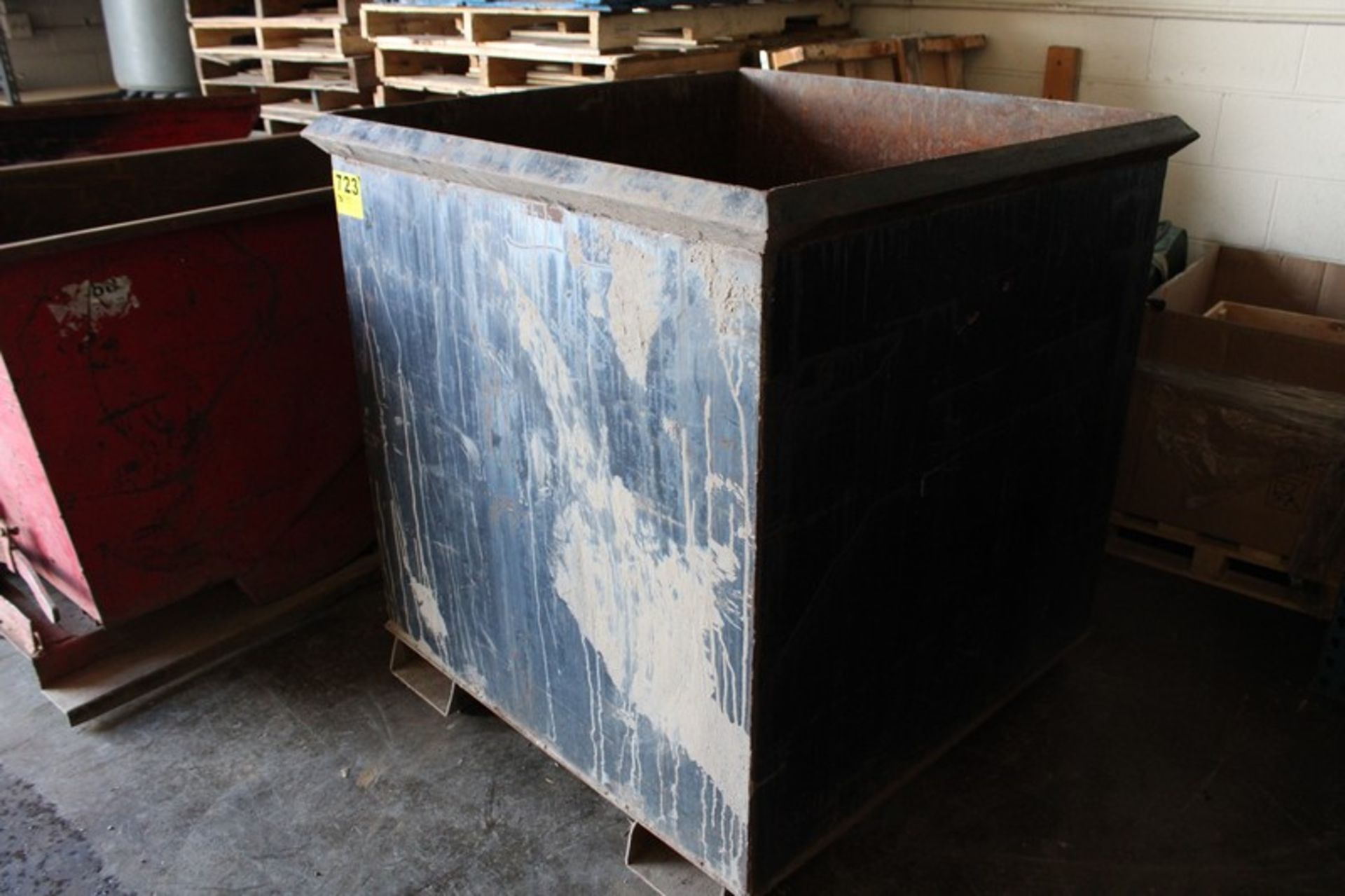 FORKLIFTABLE STEEL BOX 42" X 42' X 46" - Image 2 of 2