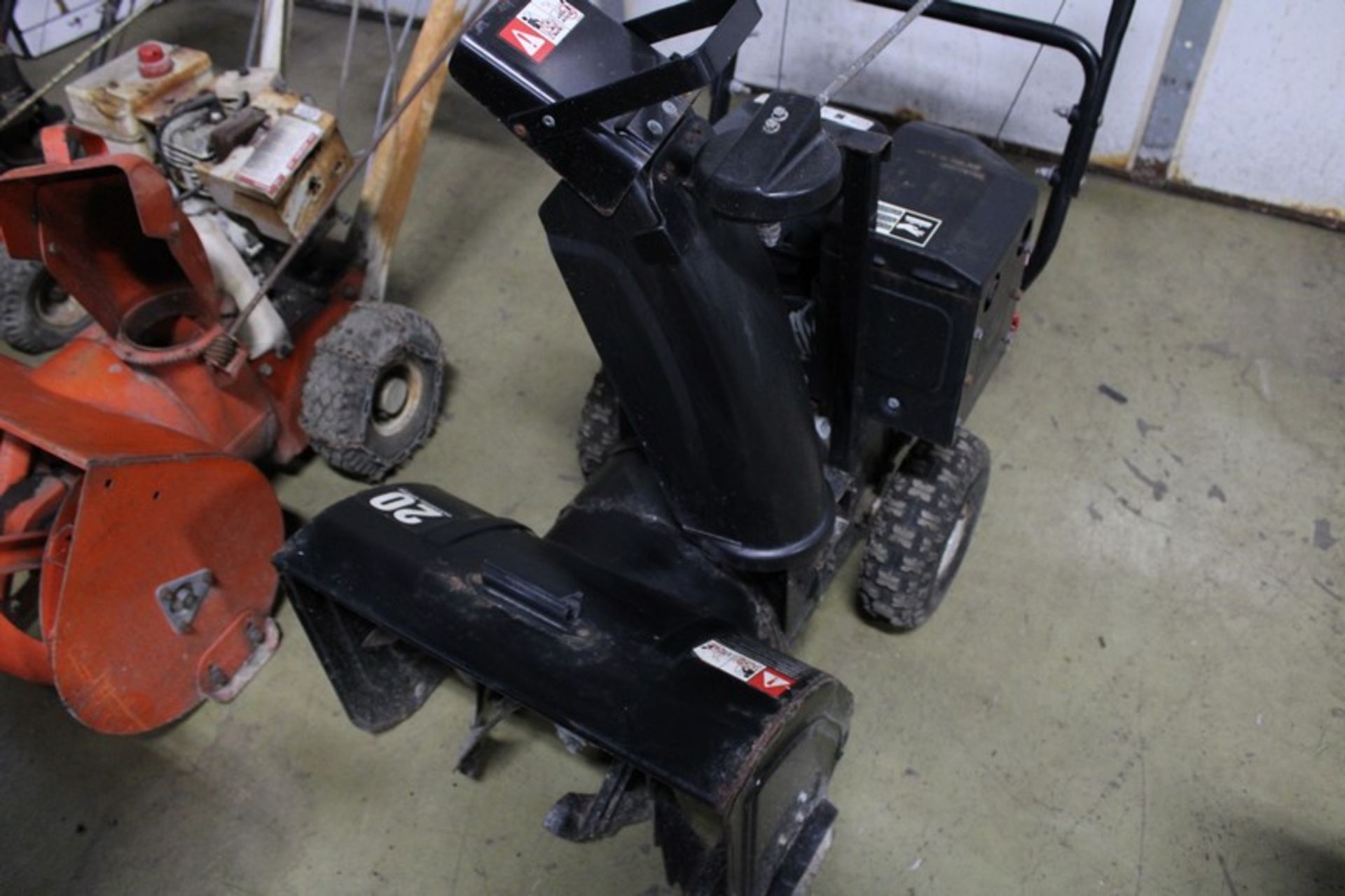 ARIENS SNO-TEK 20" 2 STAGE GAS POWERED SNOWBLOWER WITH STORMFORCE 9.5 MOTOR - Image 2 of 4