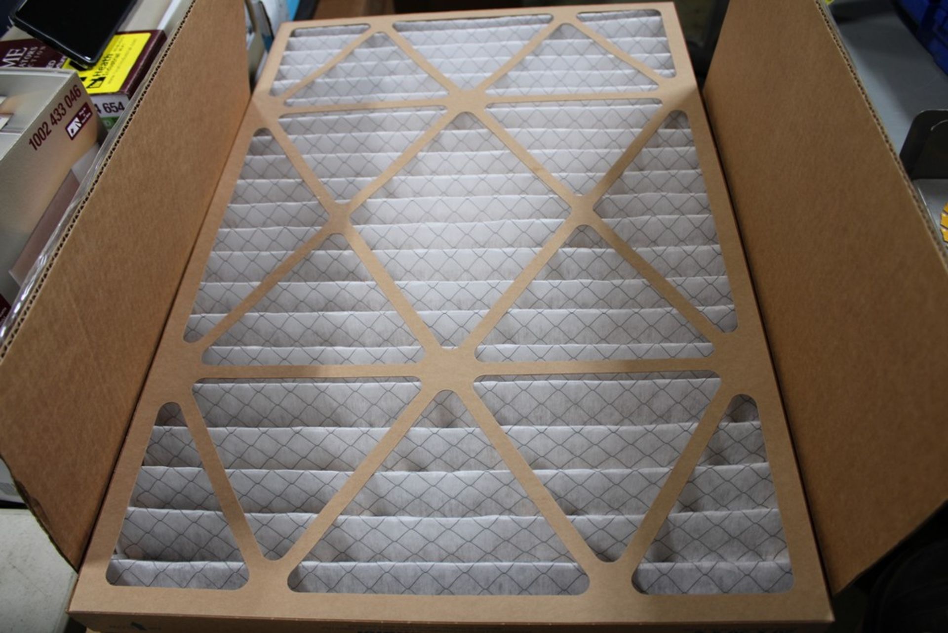 (2) CASES OF AIR HANDLER MODEL 2HYD5 20 X 30 2 AIR FILTERS - Image 2 of 2